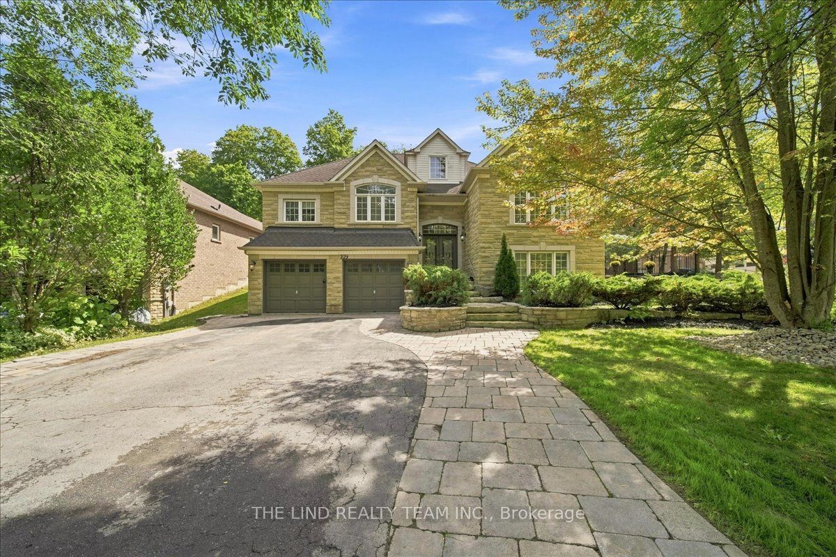 109 Willis Drive, Aurora, ON L4G 7M4 photo 2