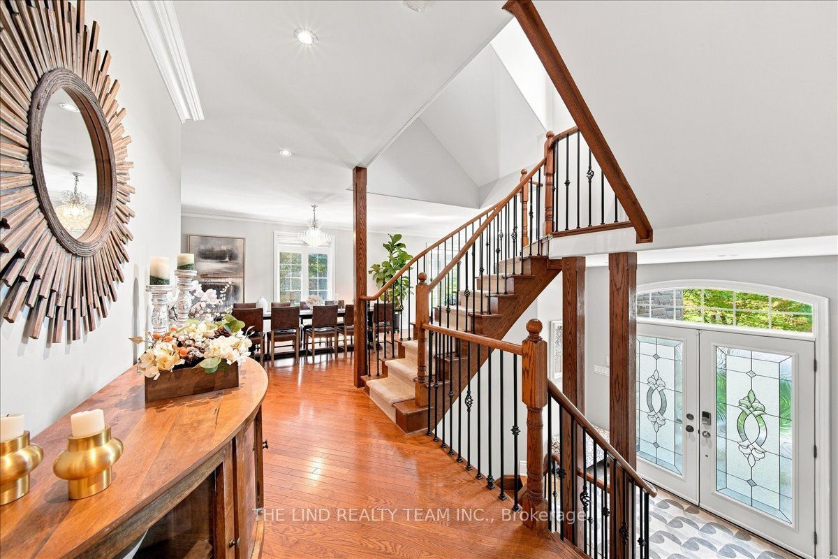 109 Willis Drive, Aurora, ON L4G 7M4 photo 5