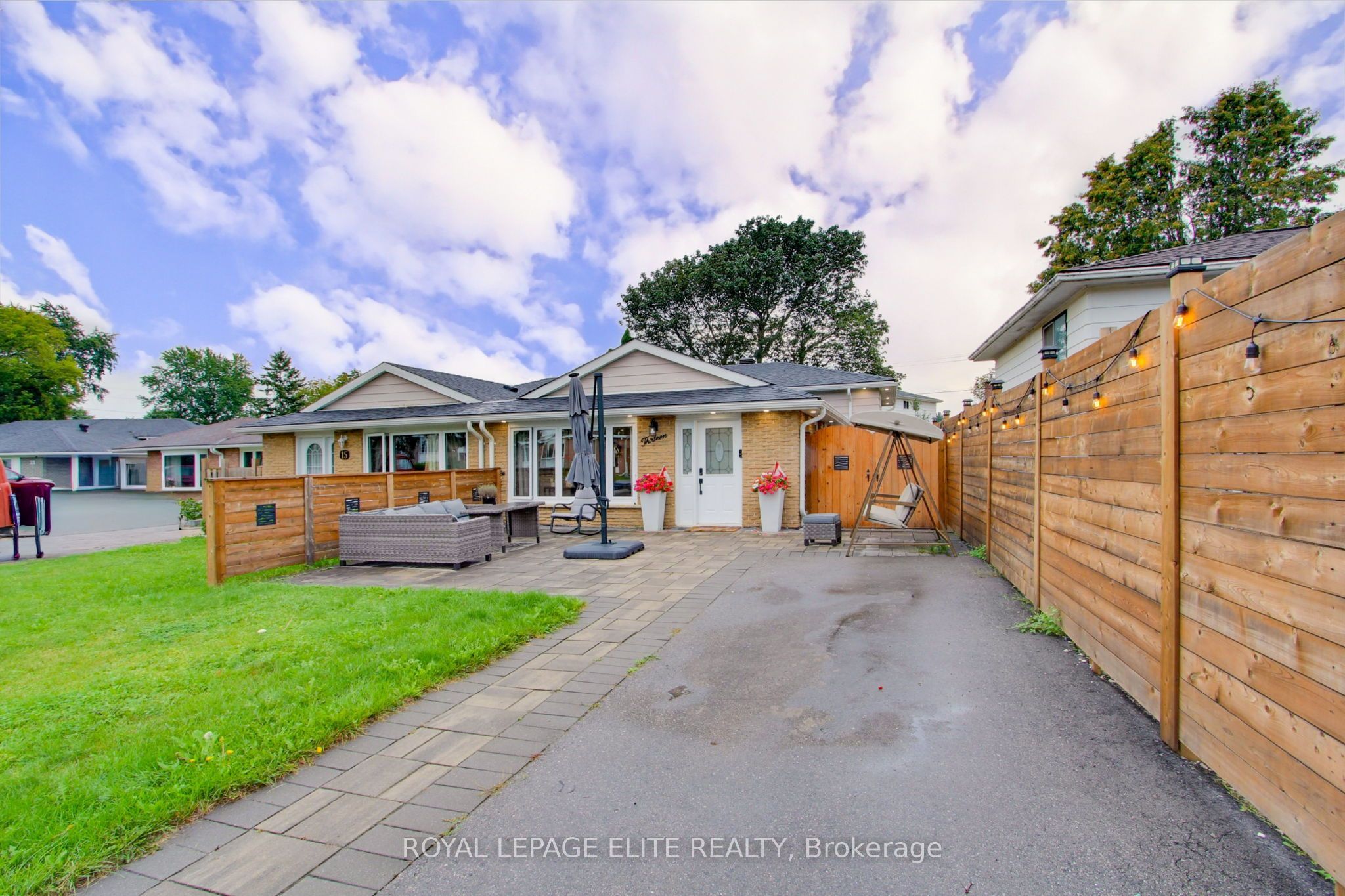 13 Alphonsus Court, New Tecumseth, ON L0G 1W0 photo 2