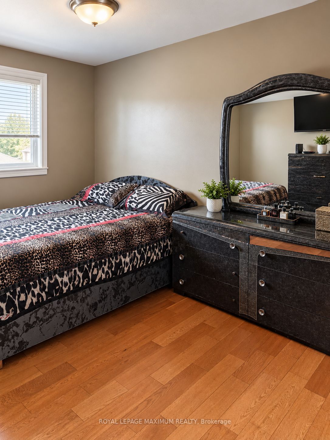 7 Wood Crescent Main Floor, Bradford West Gwillimbury, ON L3Z 2G1 photo 5