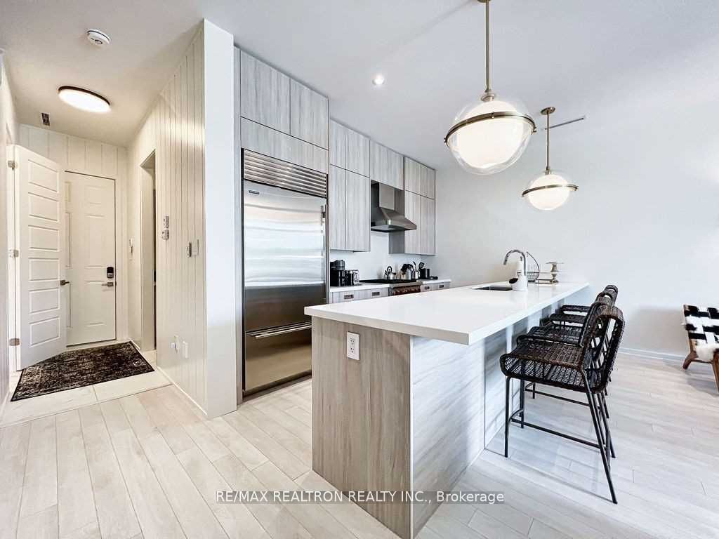 3661 Ferretti Court, Innisfil, ON L9S 0N6 photo 3