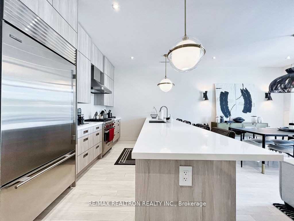 3661 Ferretti Court, Innisfil, ON L9S 0N6 photo 5