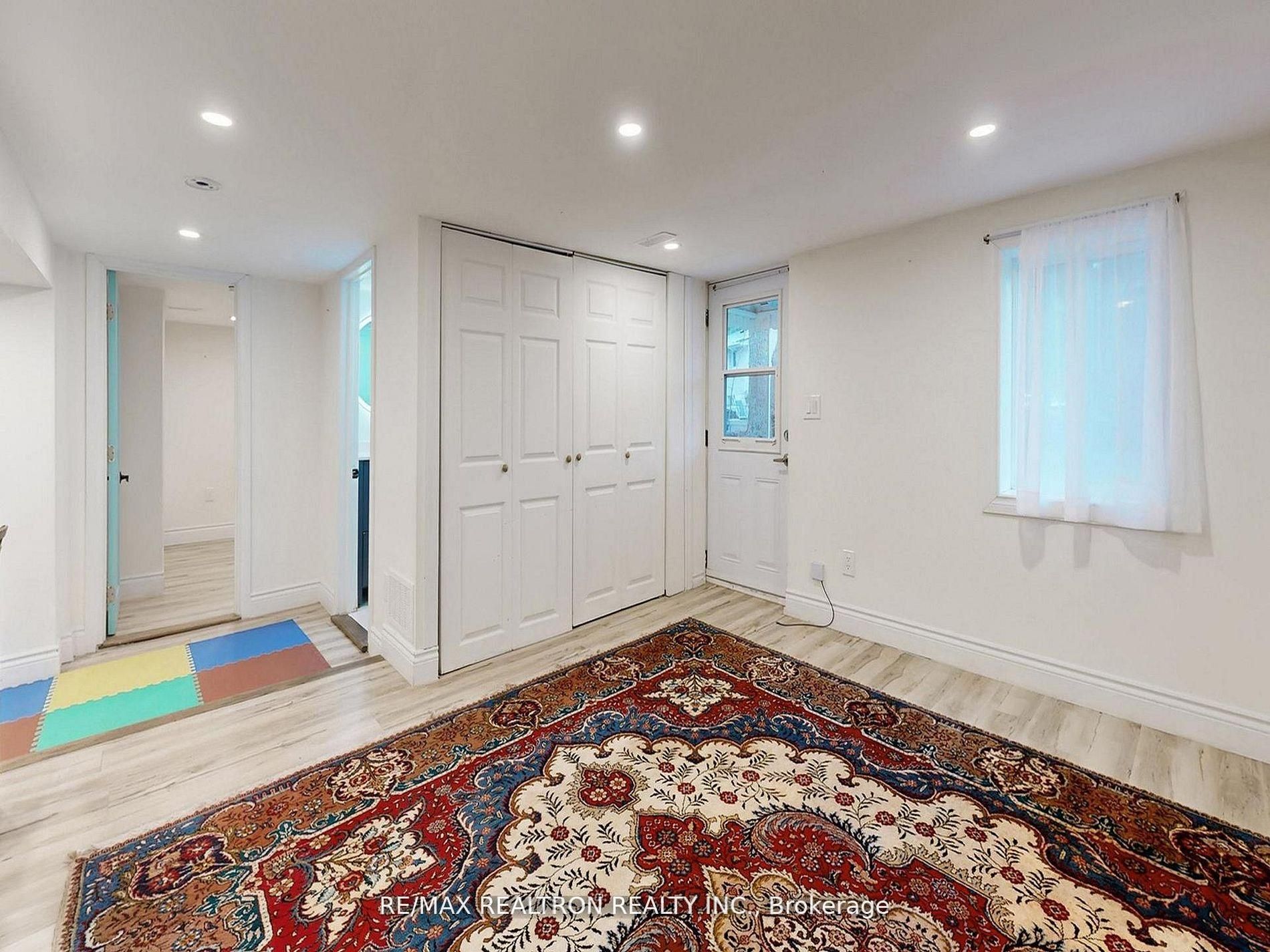 757 Srigley Street, Newmarket, ON L3Y 1X6 photo 4