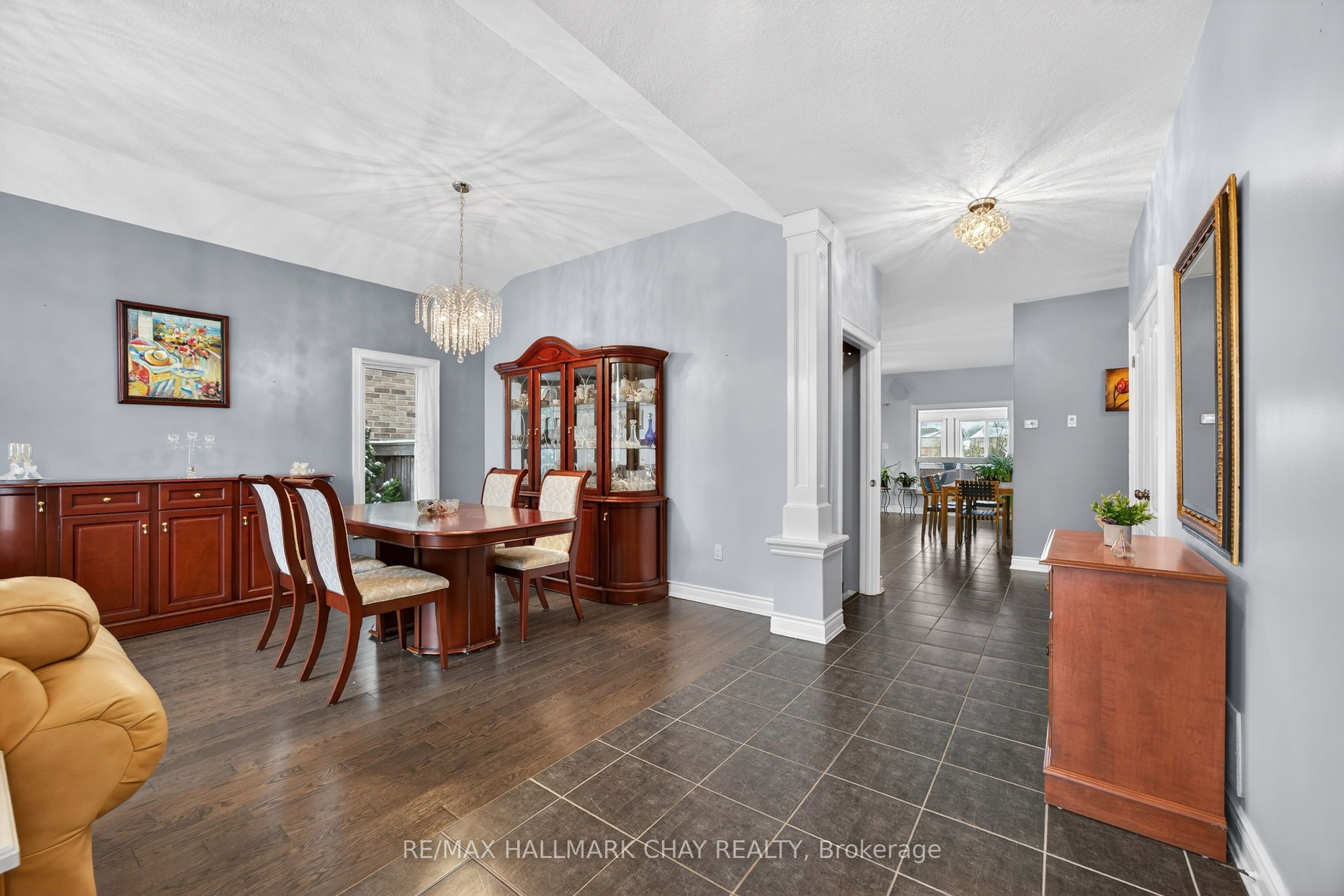 60 Brownley Lane, Essa, ON L3W 0P9 photo 5