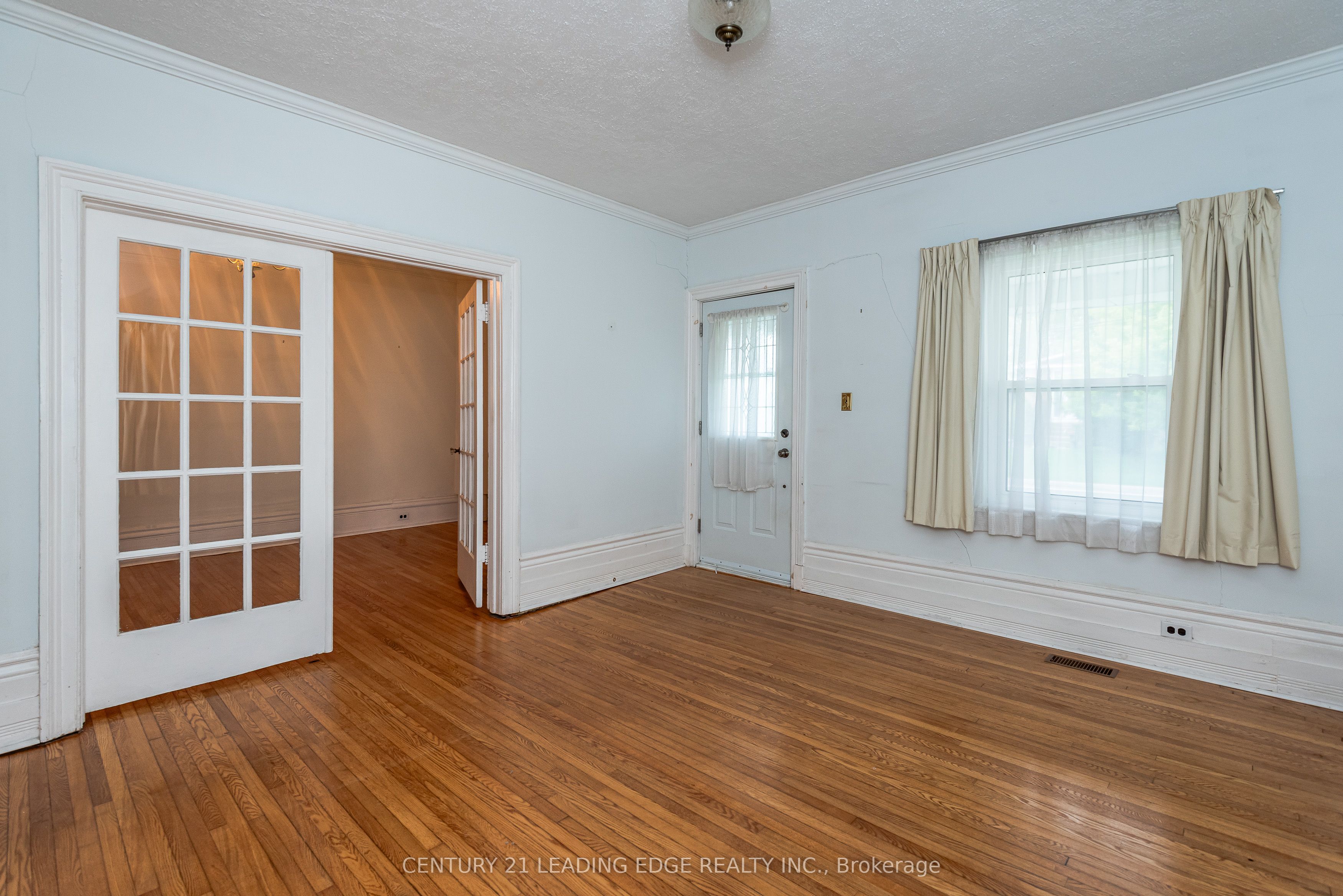 62 North Street, Georgina, ON L0E 1R0 photo 4