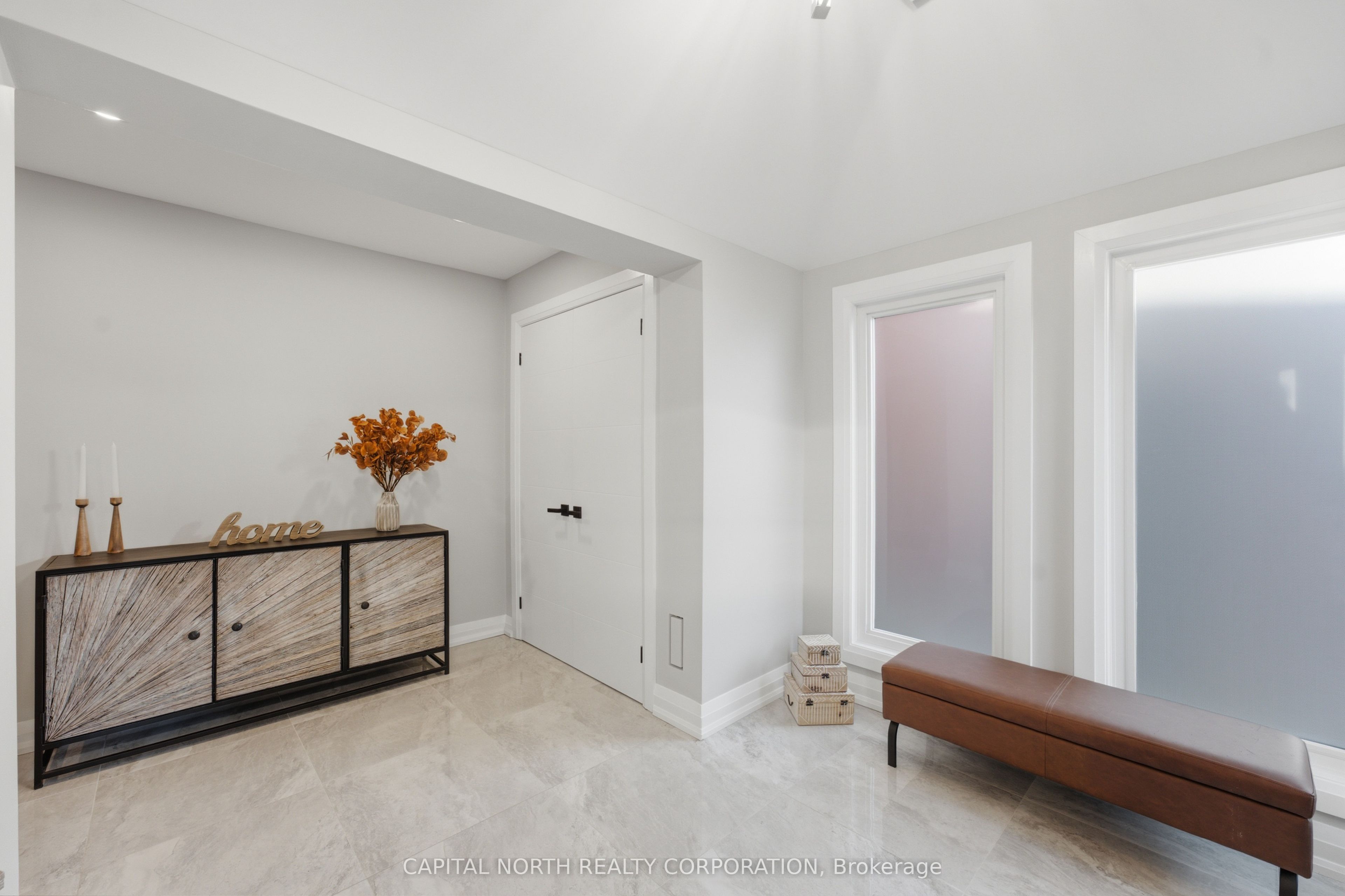 112 Jackman Crescent, Vaughan, ON L4L 6P4 photo 4