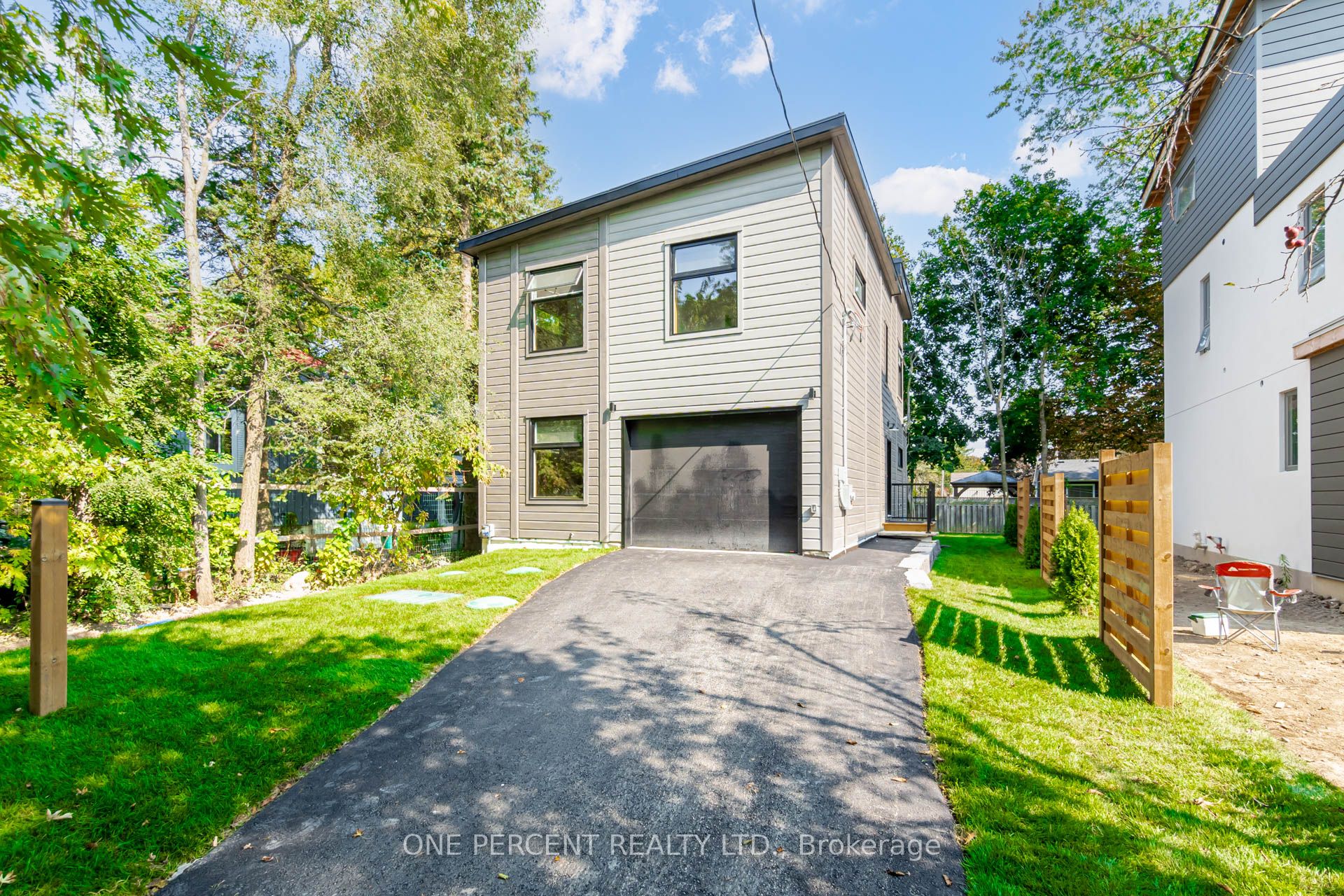 57 Rosehill Drive, Whitchurch-Stouffville, ON L4A 2Y3