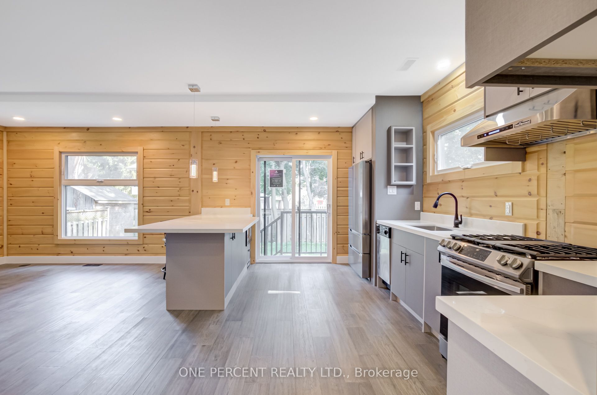 57 Rosehill Drive, Whitchurch-Stouffville, ON L4A 2Y3 photo 3