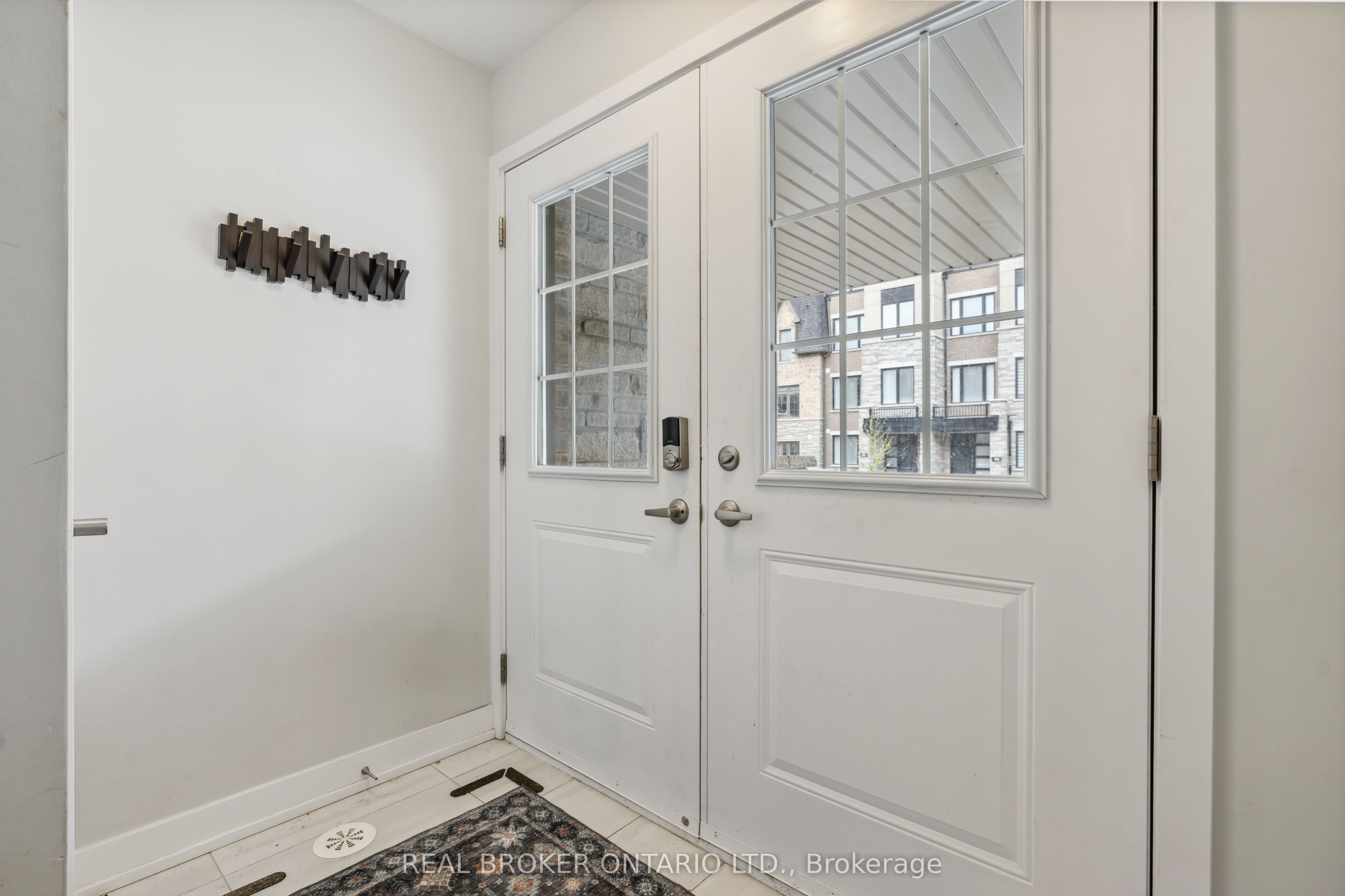 92 William Shearn Crescent, Markham, ON L6C 3J4 photo 4