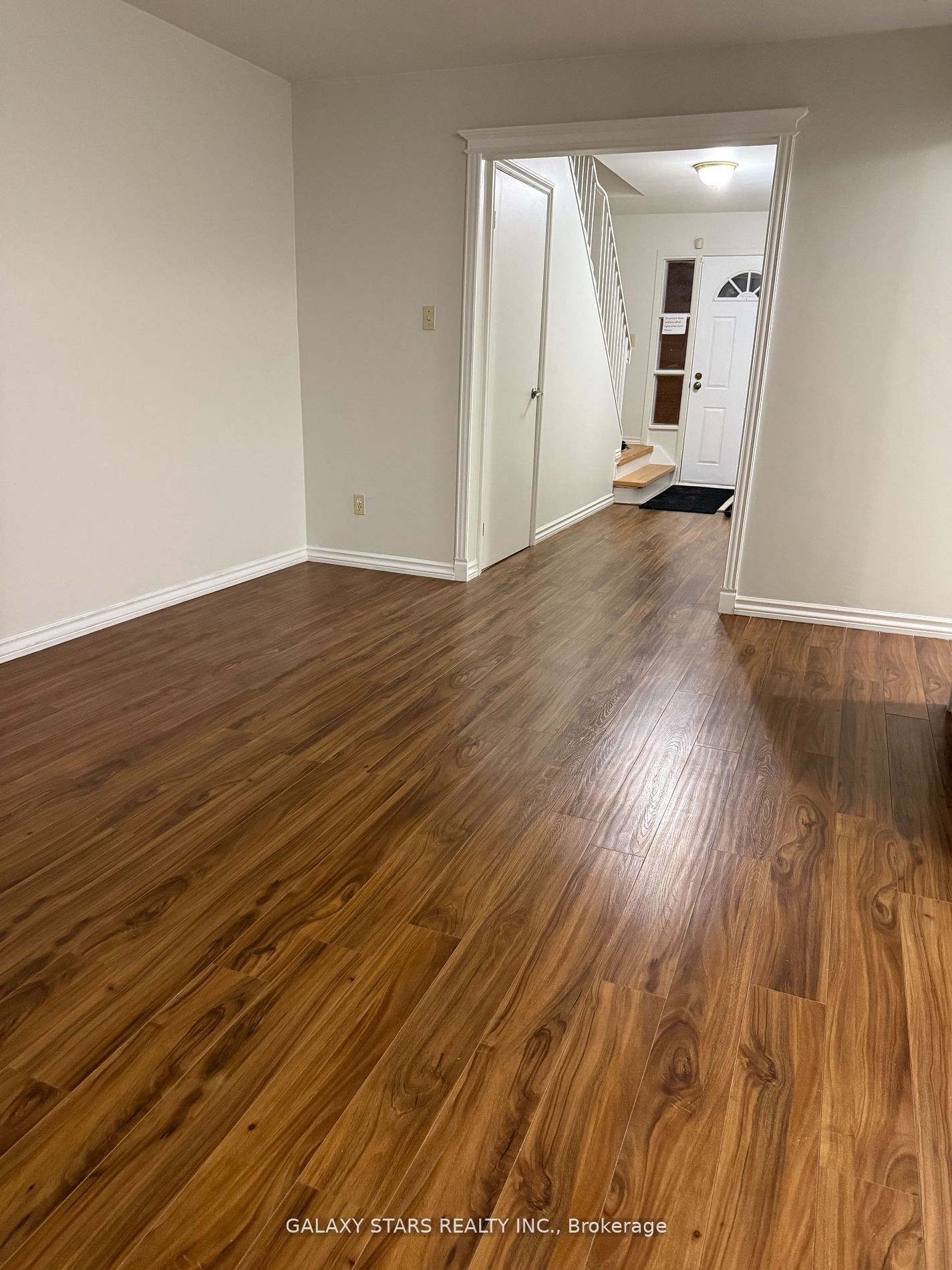 18 Norris Way, Markham, ON L3T 5C1 photo 4