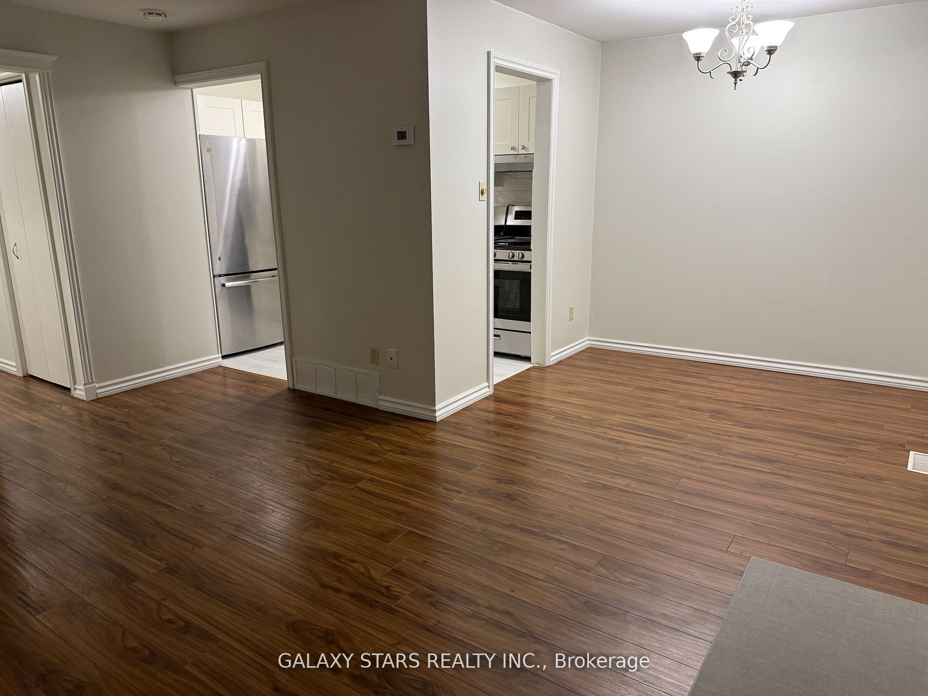 18 Norris Way, Markham, ON L3T 5C1 photo 5