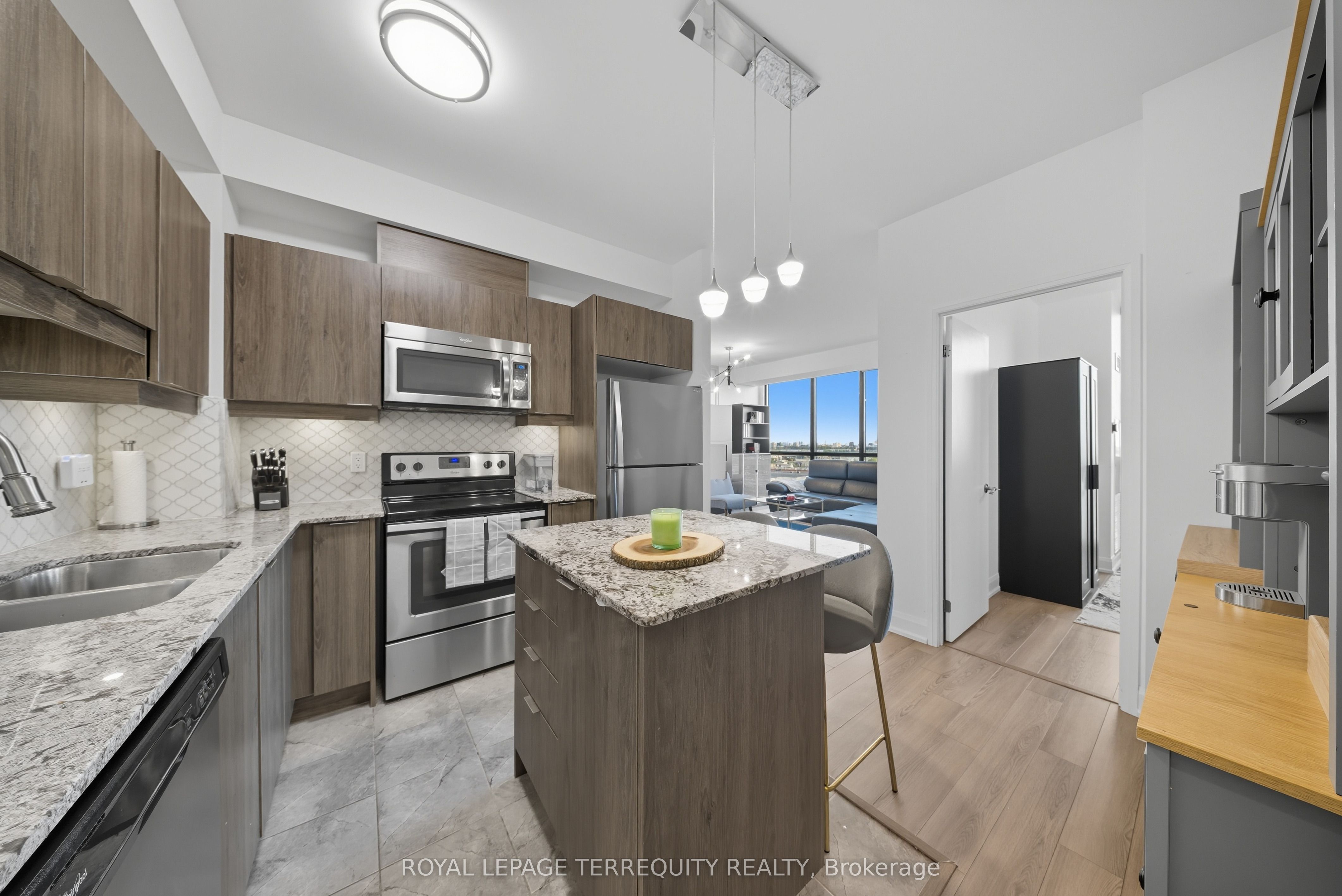 2910 Highway 7 902, Vaughan, ON L4K 0H8 photo 3