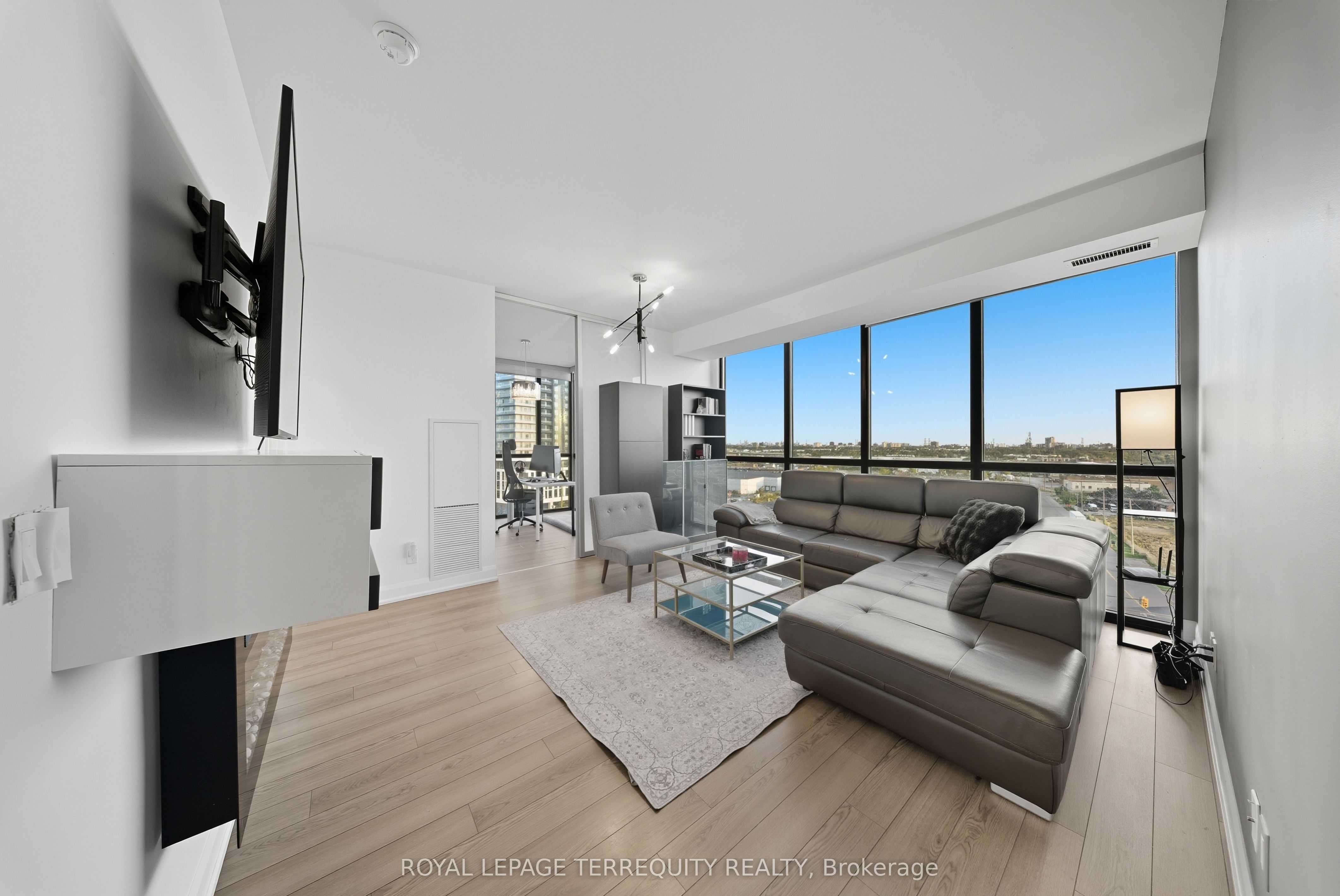 2910 Highway 7 902, Vaughan, ON L4K 0H8 photo 5