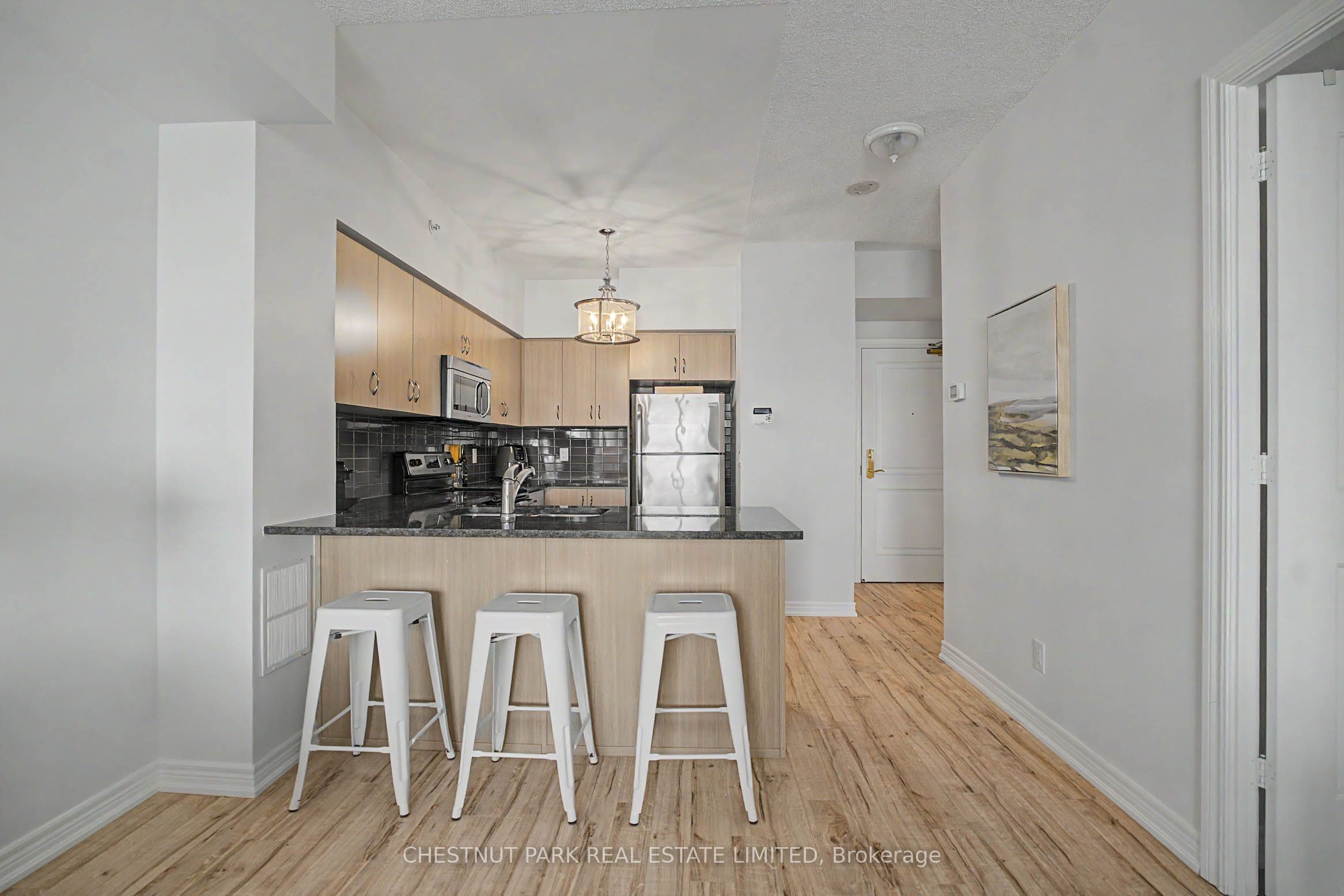 9255 Jane Street 1503, Vaughan, ON L6A 0K1 photo 4
