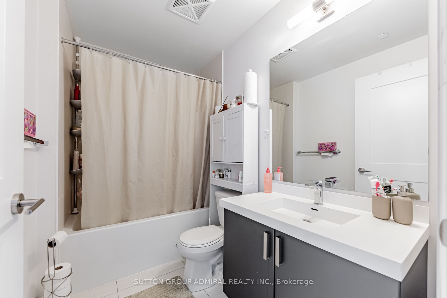 7895 Jane Street 2812, Vaughan, ON L4K 2M7 photo 4