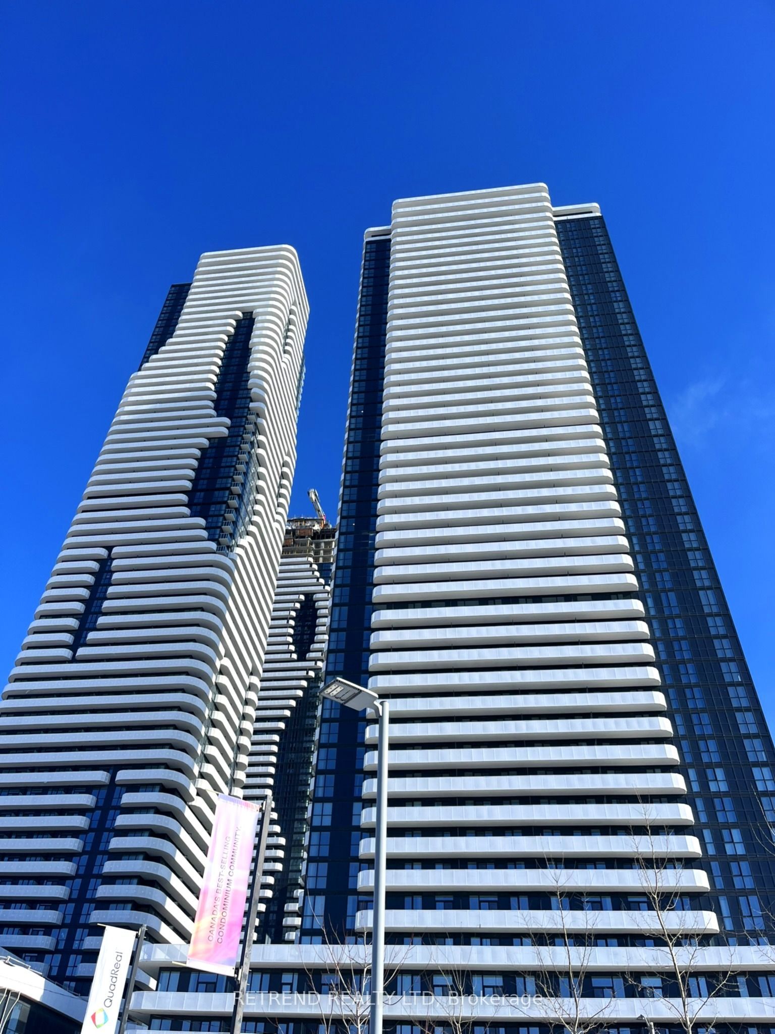 195 Commerce Street W 1709, Vaughan, ON L4K 0P9