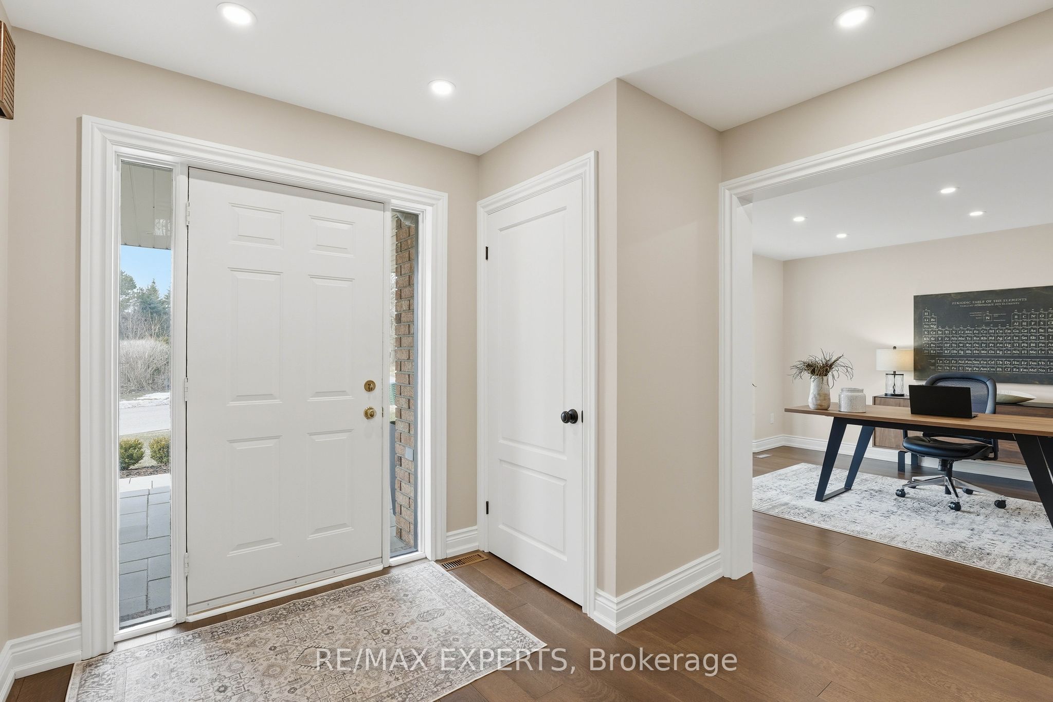 87 McClure Drive, King, ON L7B 1B9 photo 4