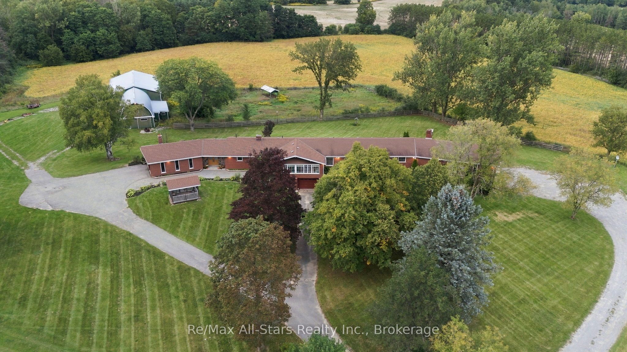 226 Regional  8 Road, Uxbridge, ON L9P 1R1
