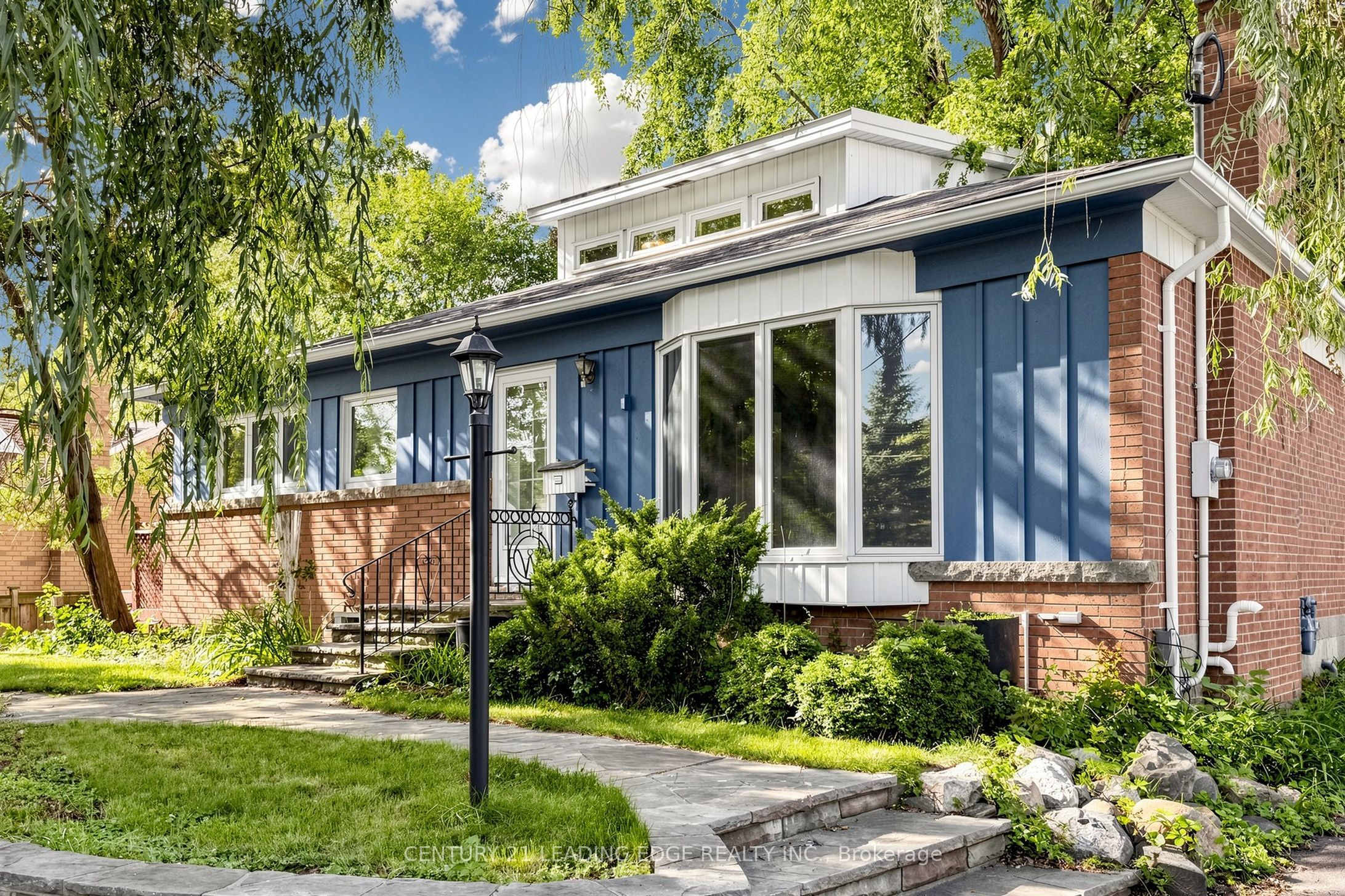 4 Rougecrest Drive, Markham, ON L3P 3B6 photo 2