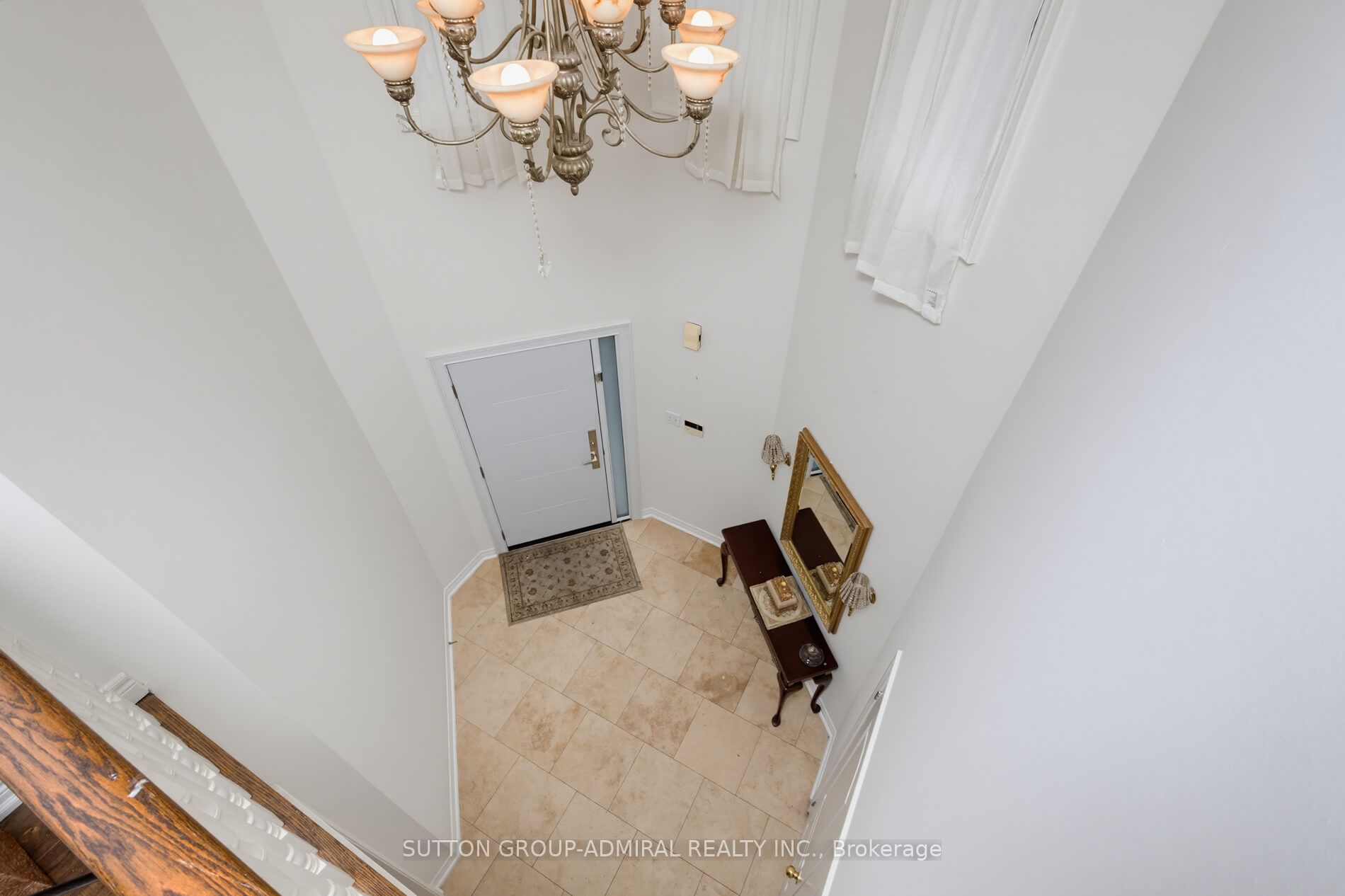 27 Pine Hollow Crescent, Vaughan, ON L6A 2L6 photo 5