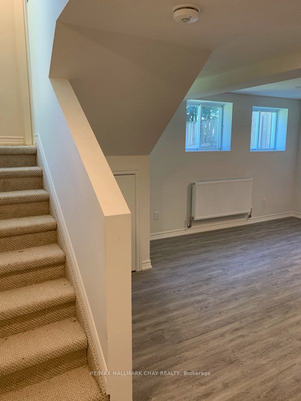 18 D Elm Street, New Tecumseth, ON L9R 1M8