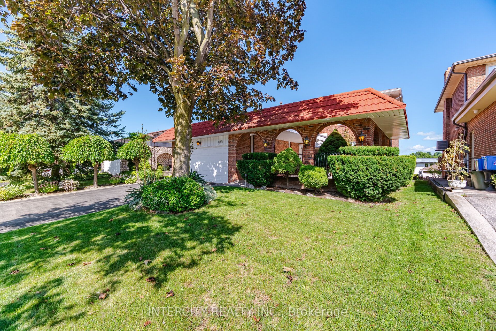 146 Jules Avenue, Vaughan, ON L4L 1Y3 photo 2