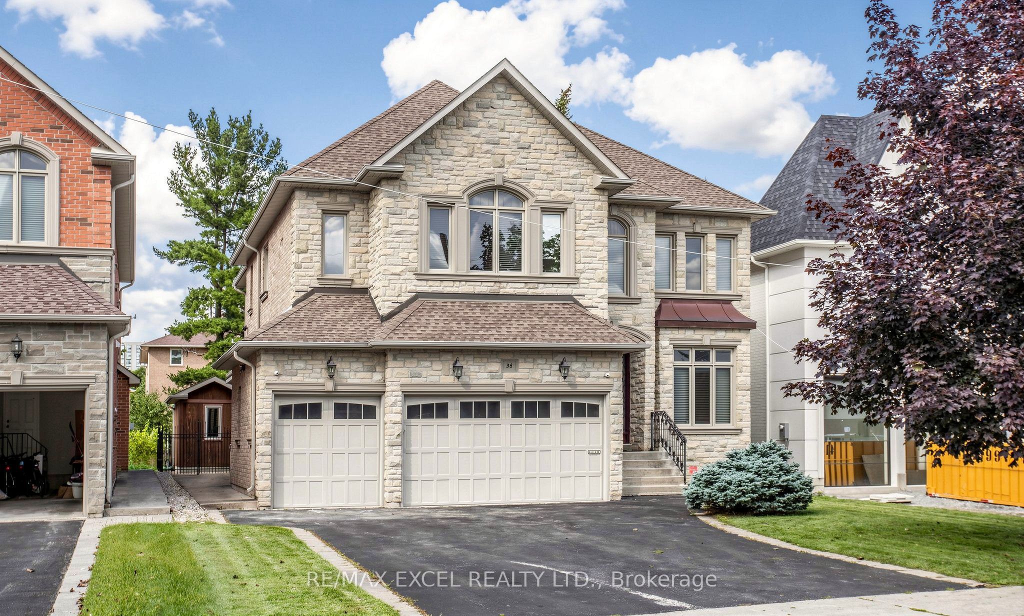 38 May Avenue Bsmt, Richmond Hill, ON L4C 3S6 photo 2