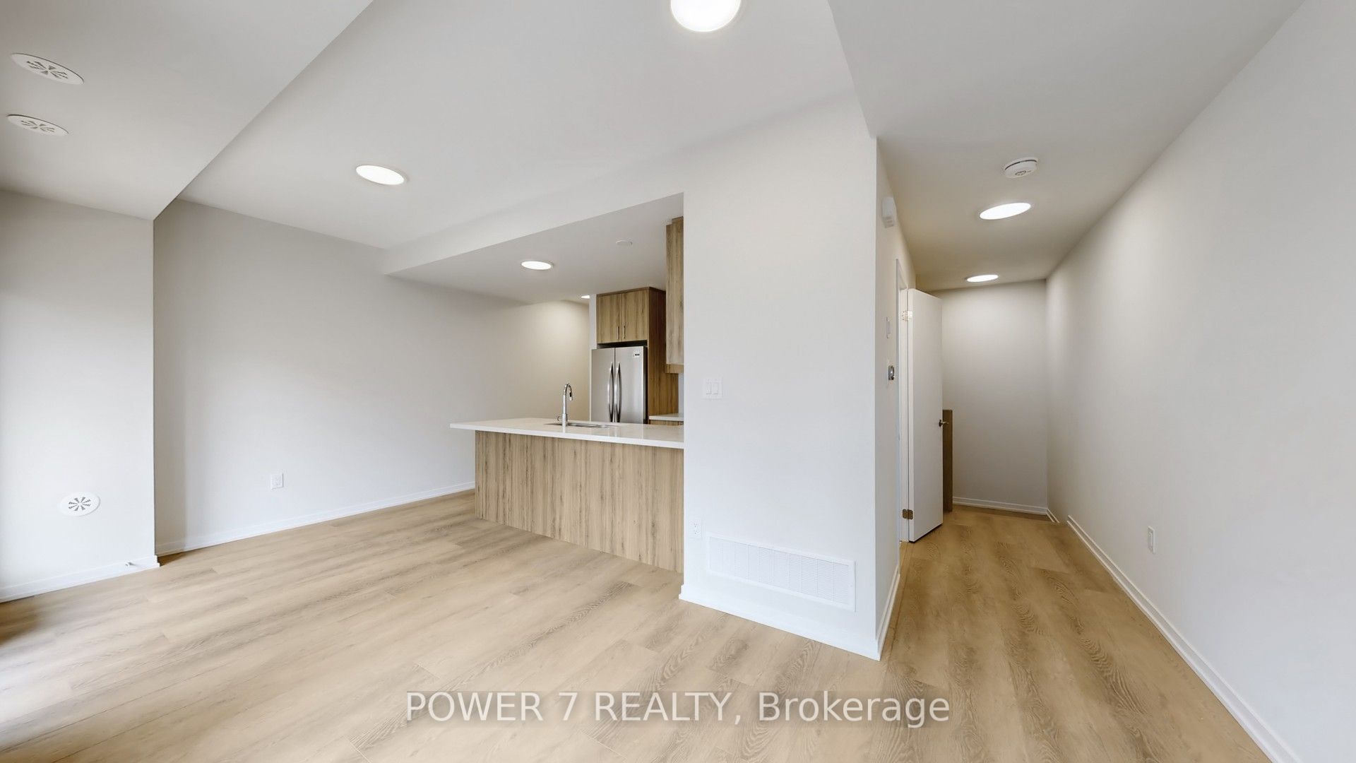 164 Matawin Lane, Richmond Hill, ON L4B 0H7 photo 3