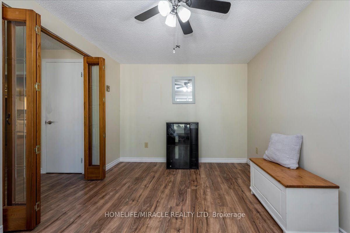 1 Tecumseth Pines Drive, New Tecumseth, ON L0G 1W0 photo 3