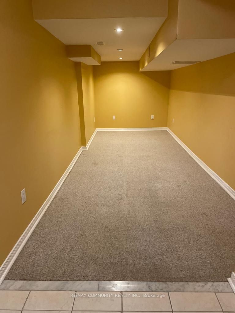 24 Elmrill Road Basement, Markham, ON L6C 2N8 photo 3