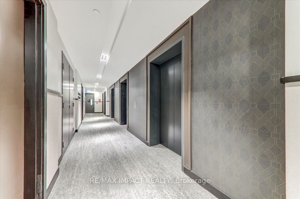 474 Caladari Road 1605, Vaughan, ON L4K 0R5 photo 4