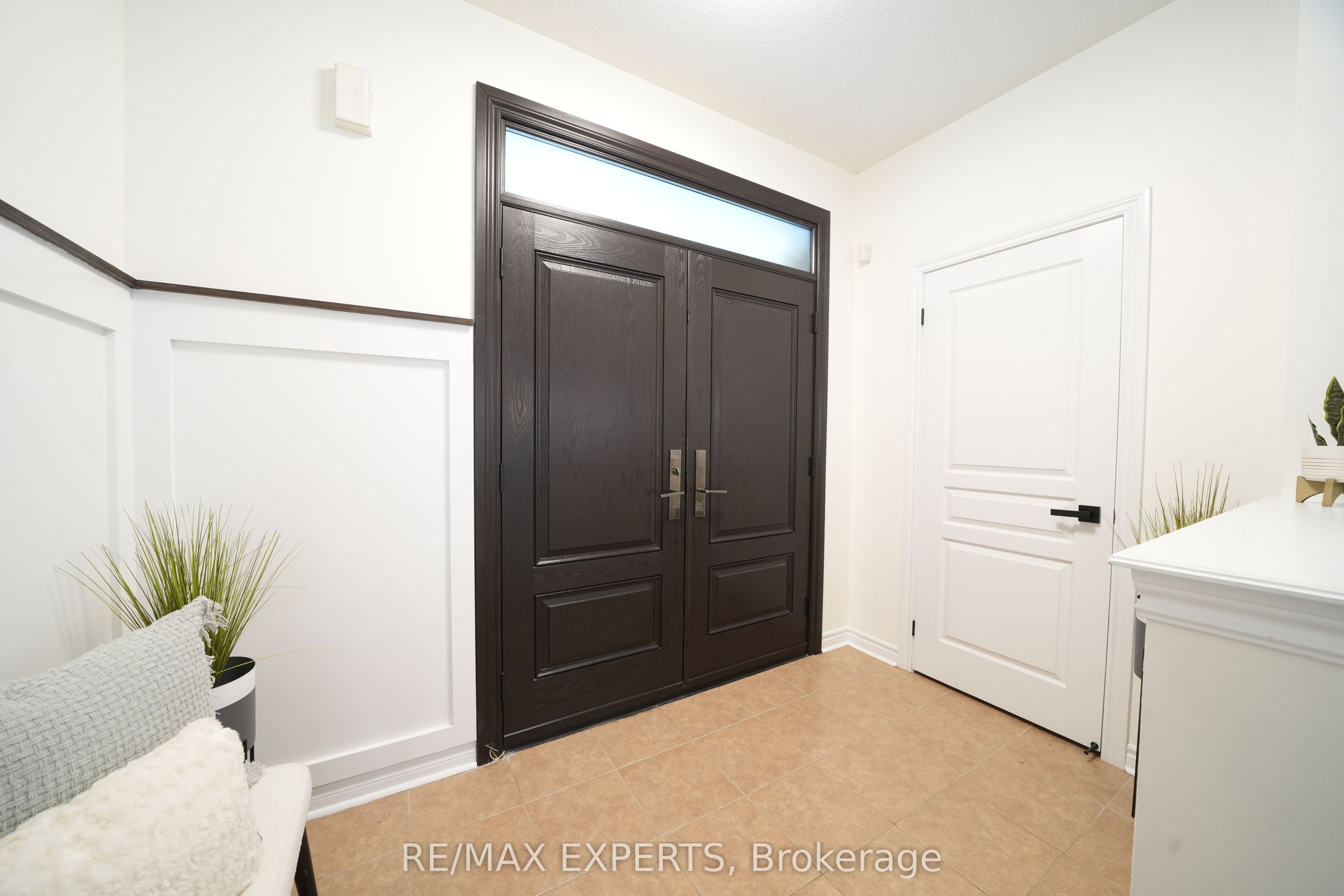 53 Braith Crescent, Whitchurch-Stouffville, ON L4A 0B9 photo 4