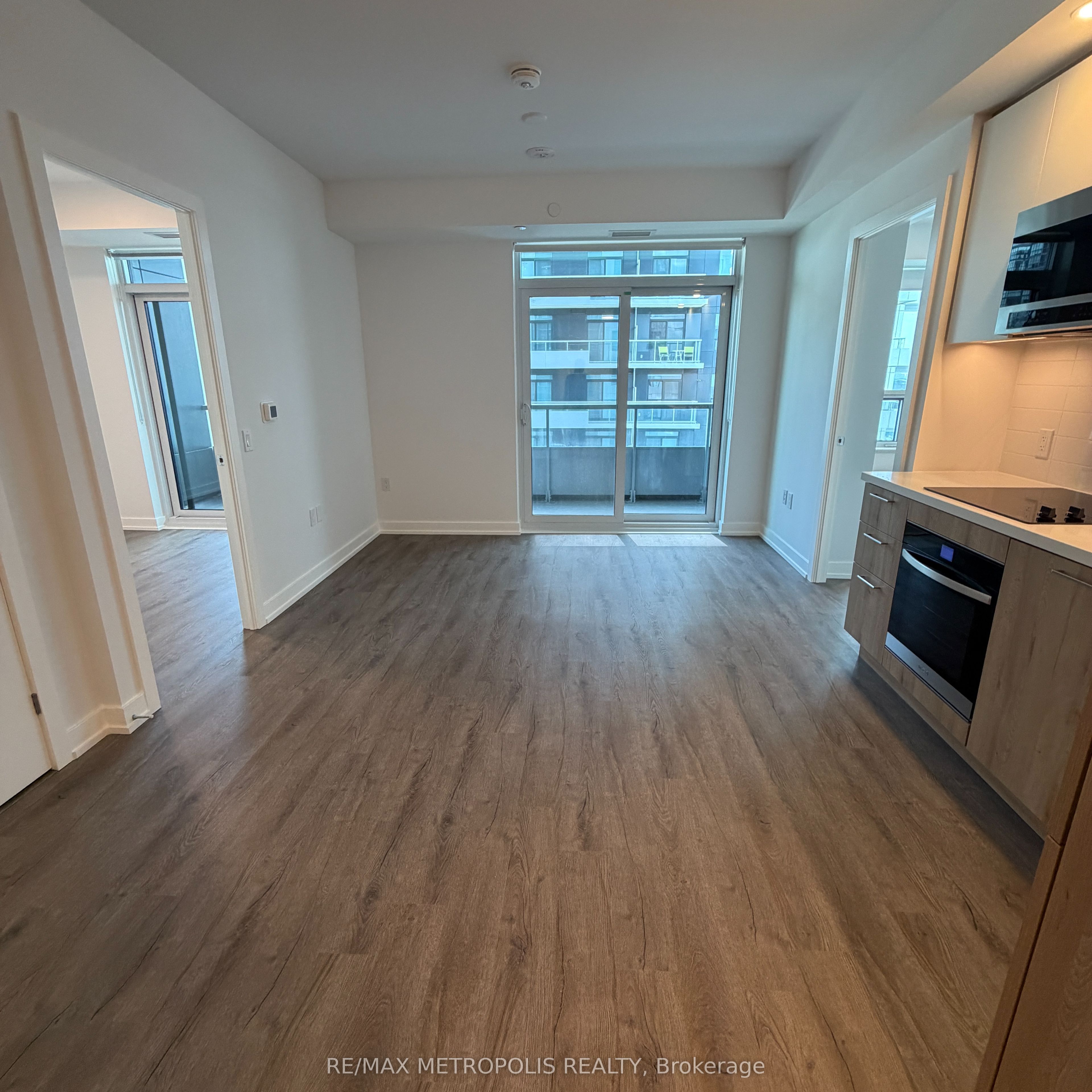 21 Meadowdale Road 1507 B, Vaughan, ON L4K 0H6 photo 4