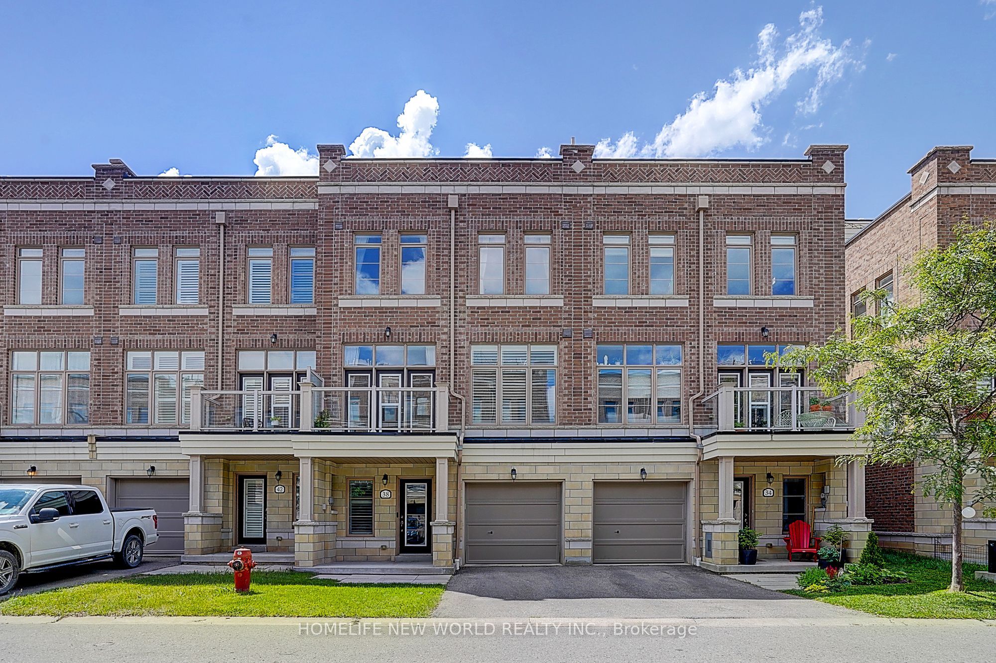 38 Arborea Lane, Whitchurch-Stouffville, ON L4A 1X1