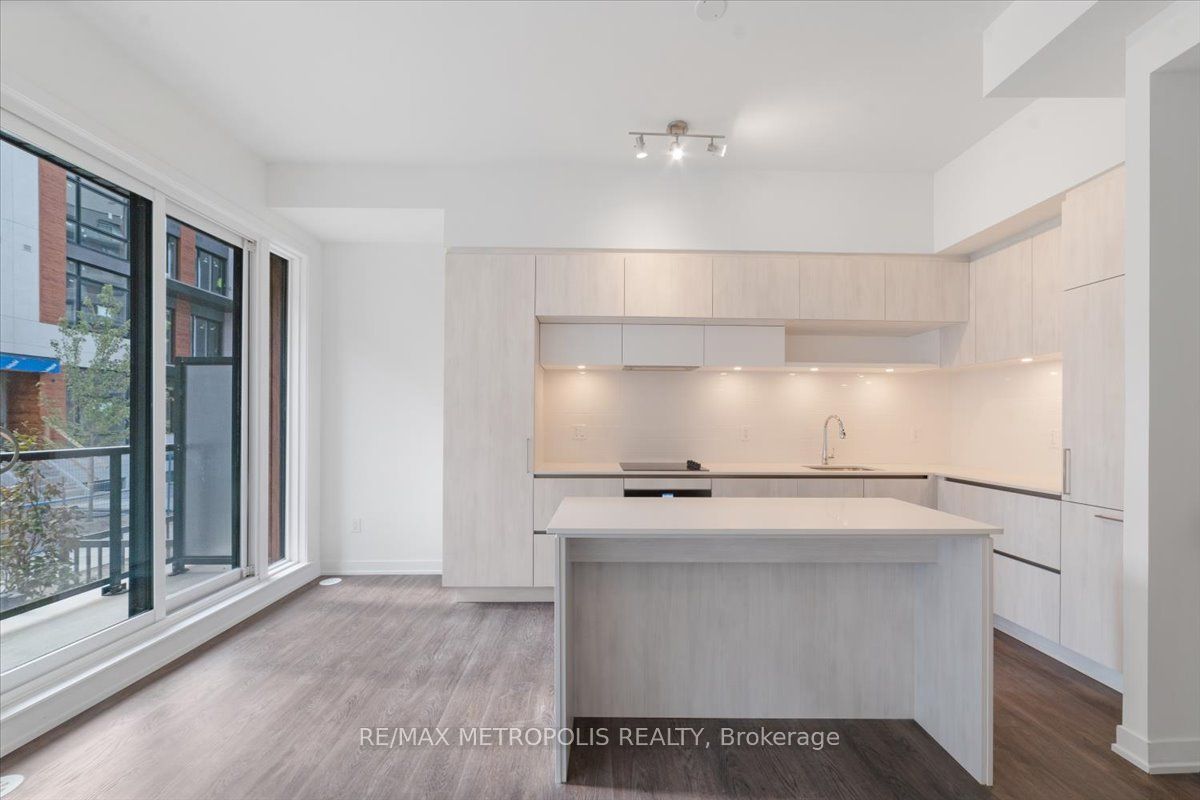 12 DAVID EYER Road 1113, Richmond Hill, ON L4S 0N4 photo 4