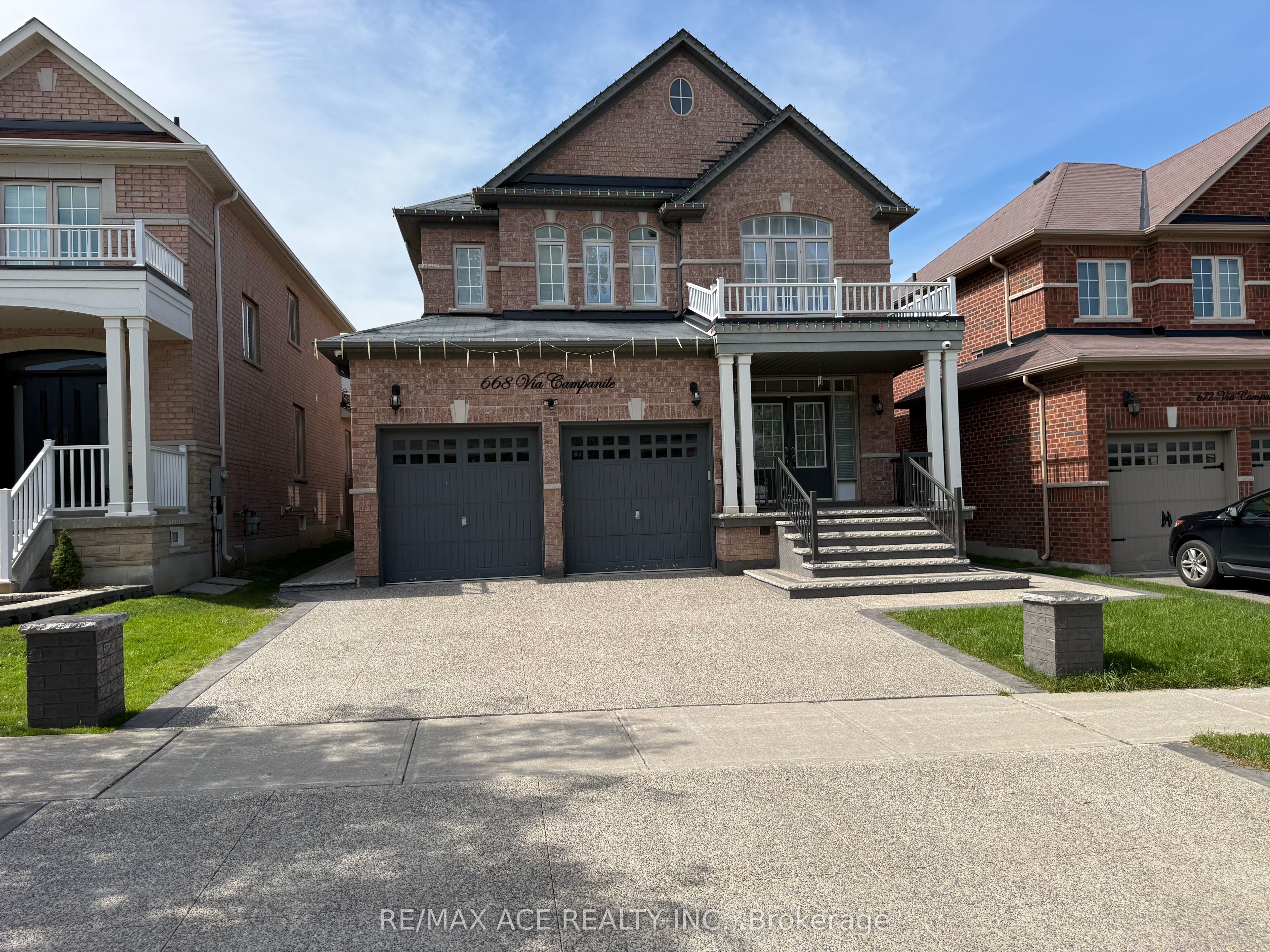 668 Via Campanile Avenue Bsmt, Vaughan, ON L4H 0Y8