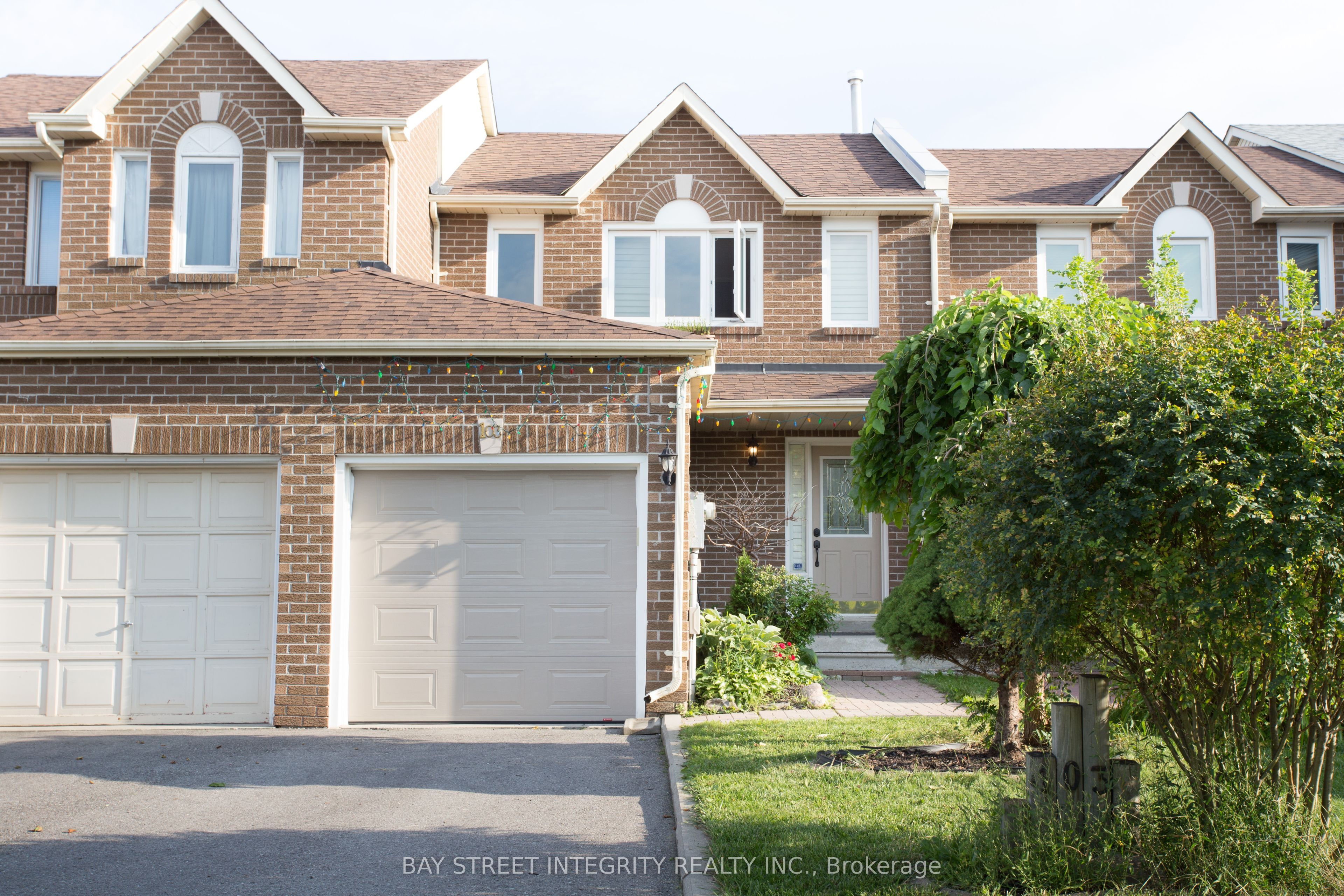 103 Rose Branch Drive, Richmond Hill, ON L4S 1J5