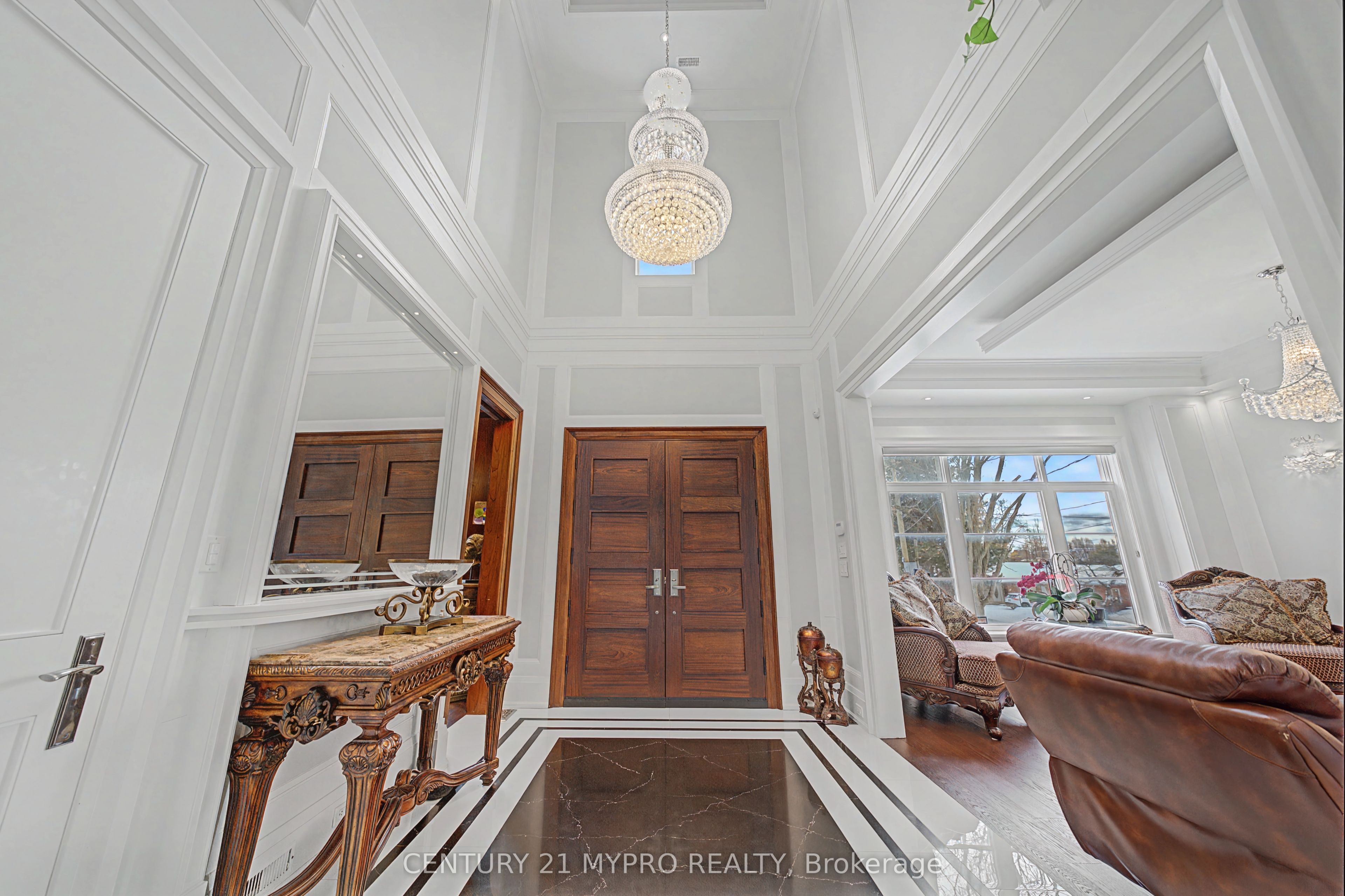 20 Uplands Avenue, Vaughan, ON L4J 1J9 photo 5