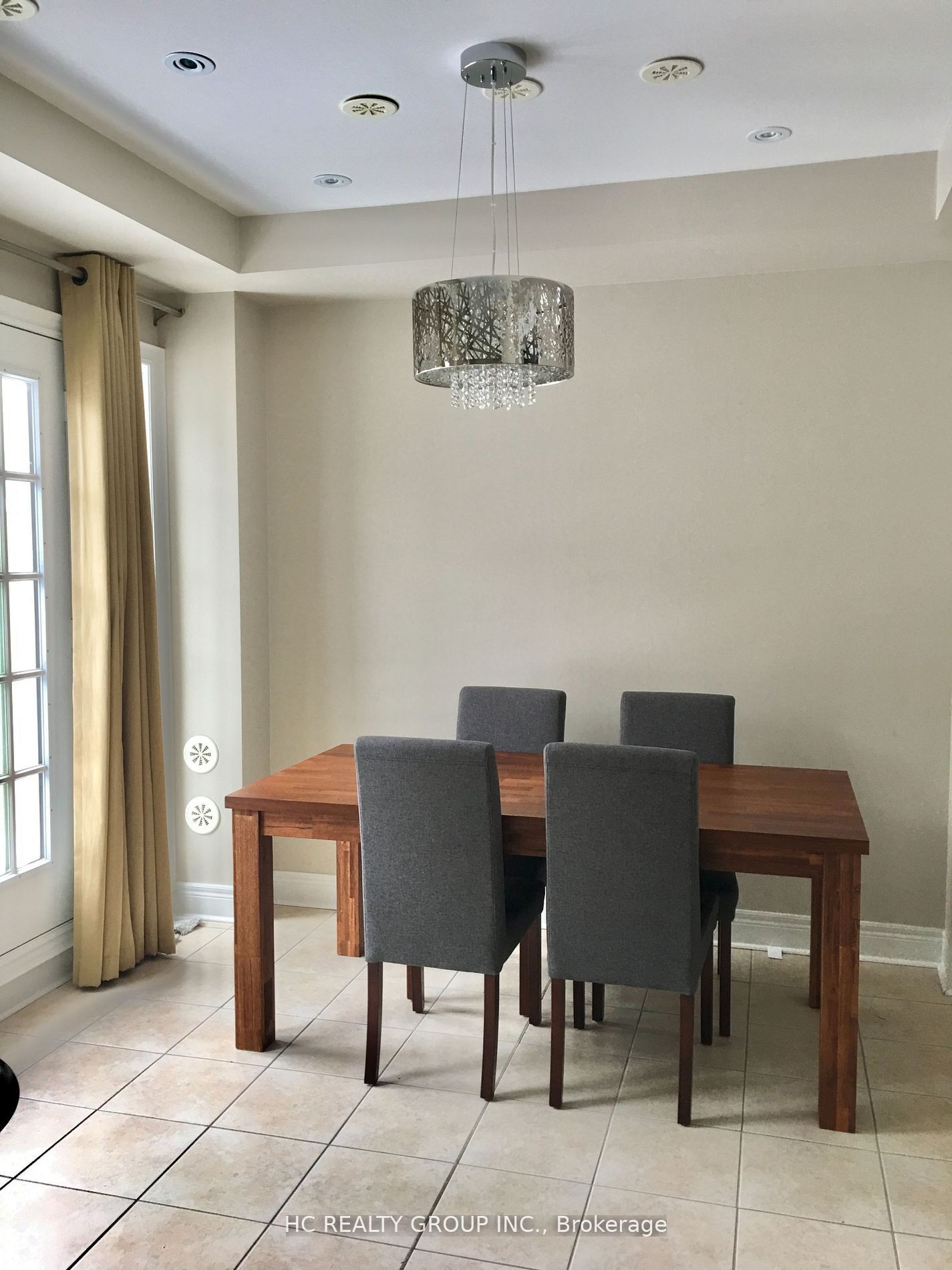 37 Rouge Valley Drive W, Markham, ON L6G 0C1 photo 3