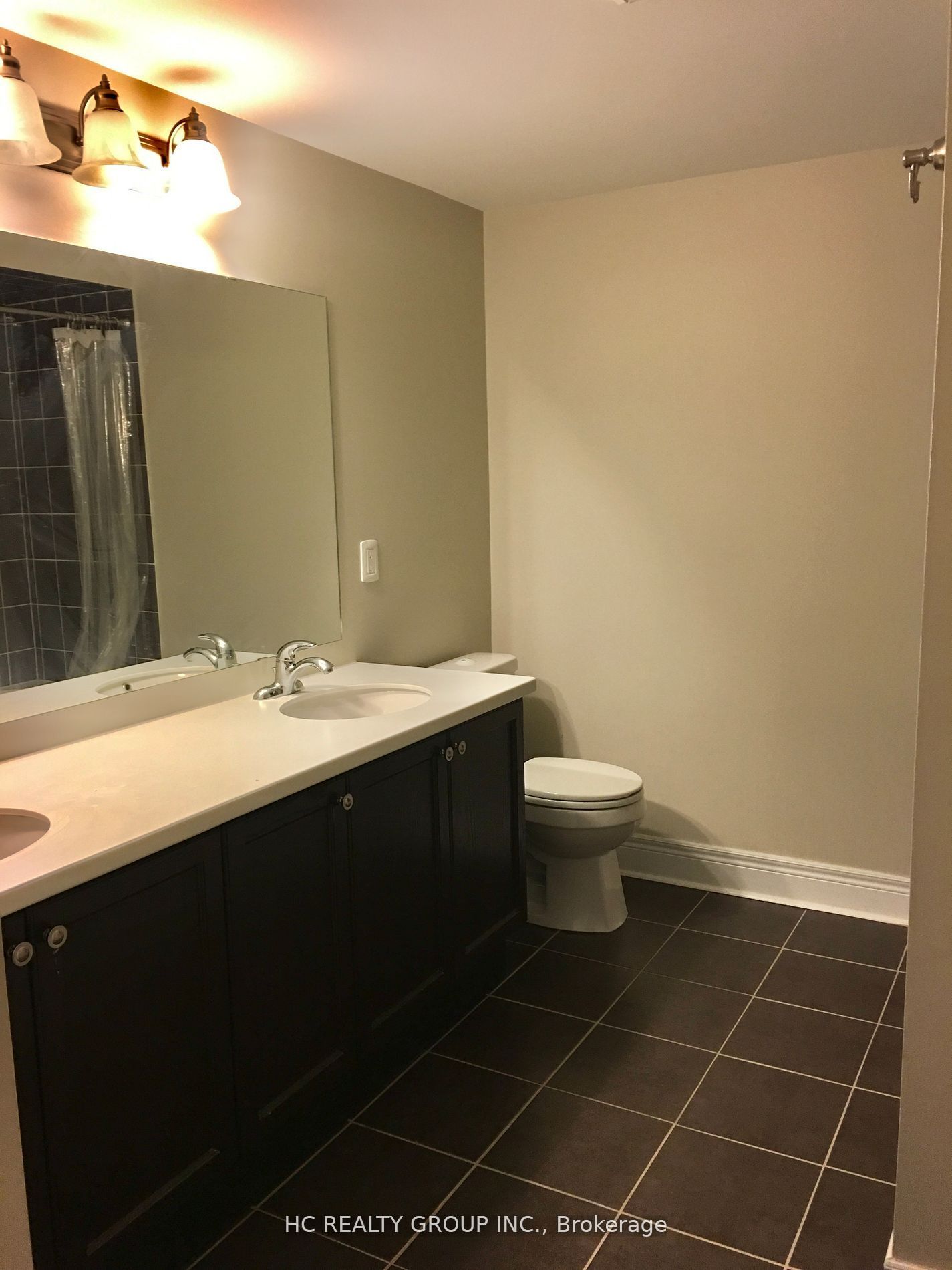 37 Rouge Valley Drive W, Markham, ON L6G 0C1 photo 5