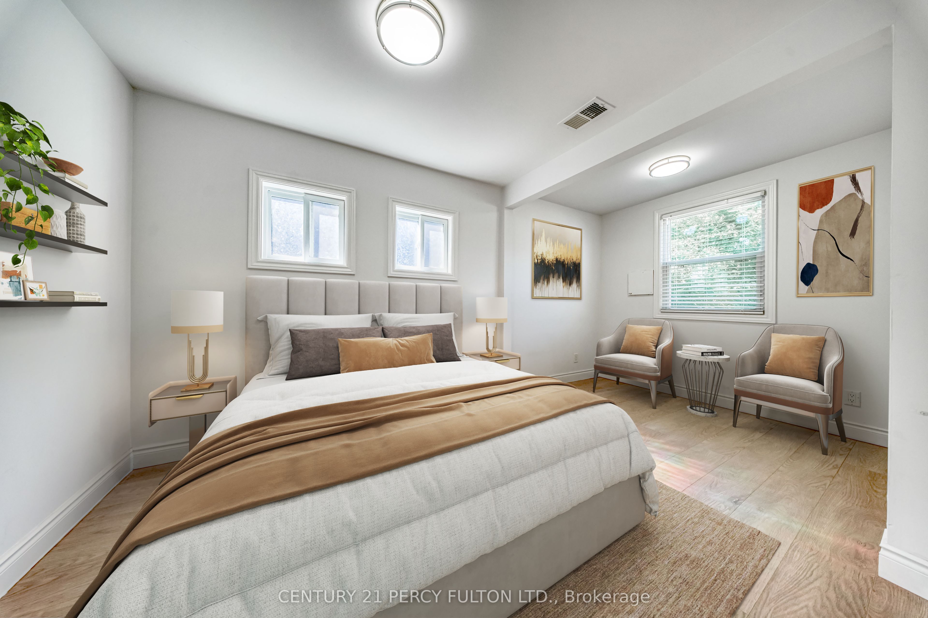 242 Simcoe Avenue, Georgina, ON L4P 2H8 photo 3