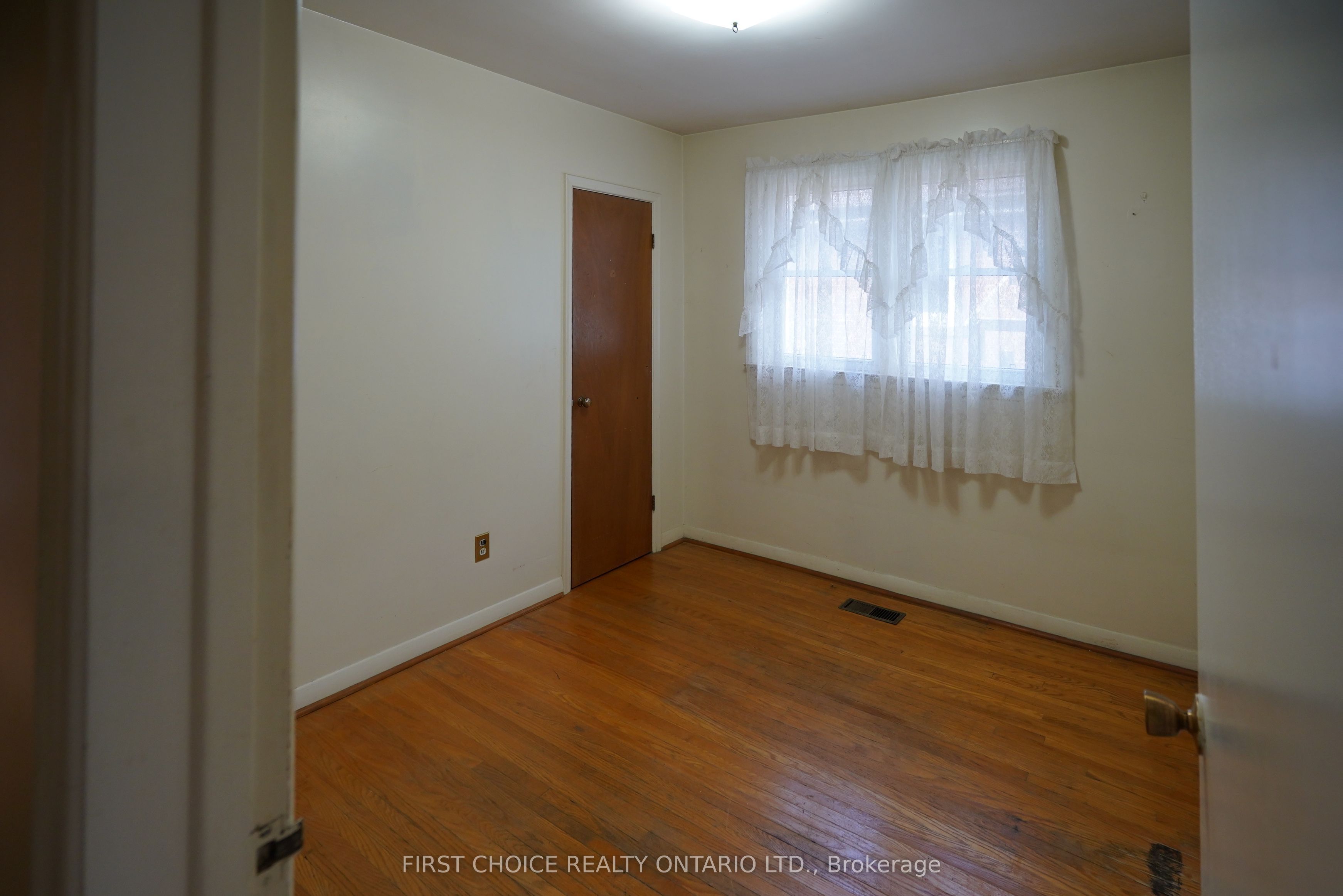 172 Colborne Avenue, Richmond Hill, ON L4C 2K1 photo 5
