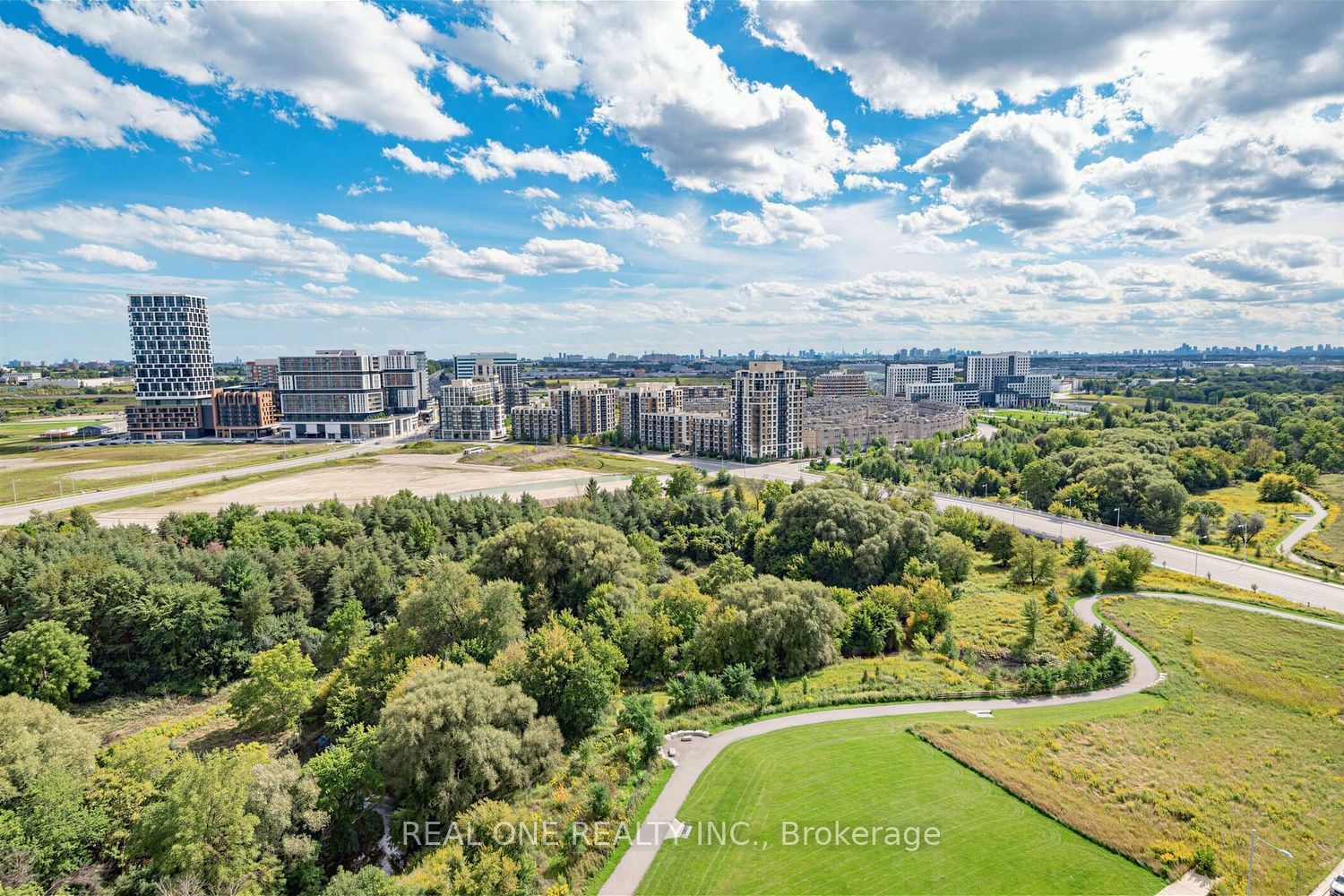 15 Water Walk Drive 2107, Markham, ON L6G 0G2 photo 2