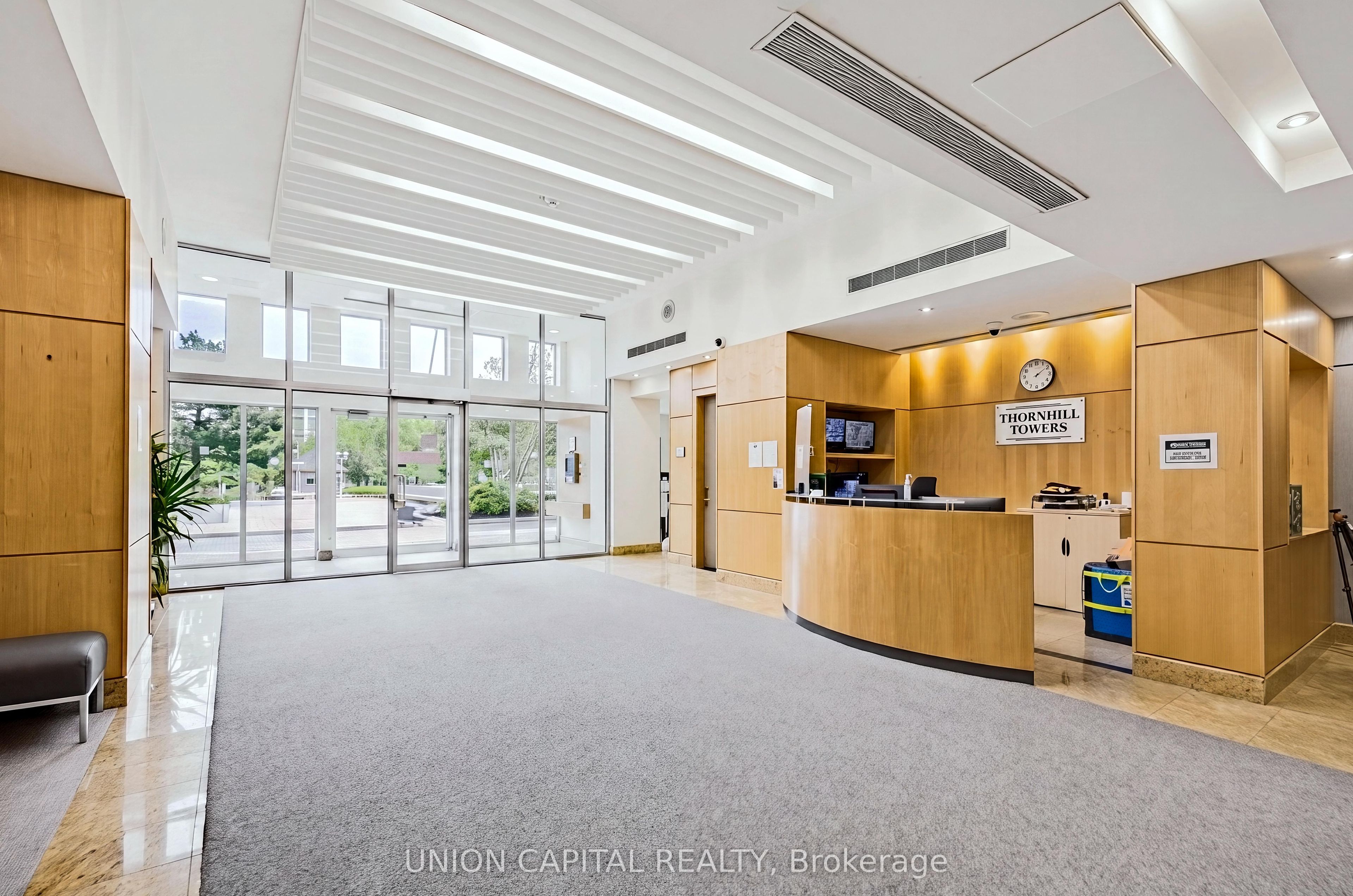 48 Suncrest Boulevard 102, Markham, ON L3T 7Y5 photo 3