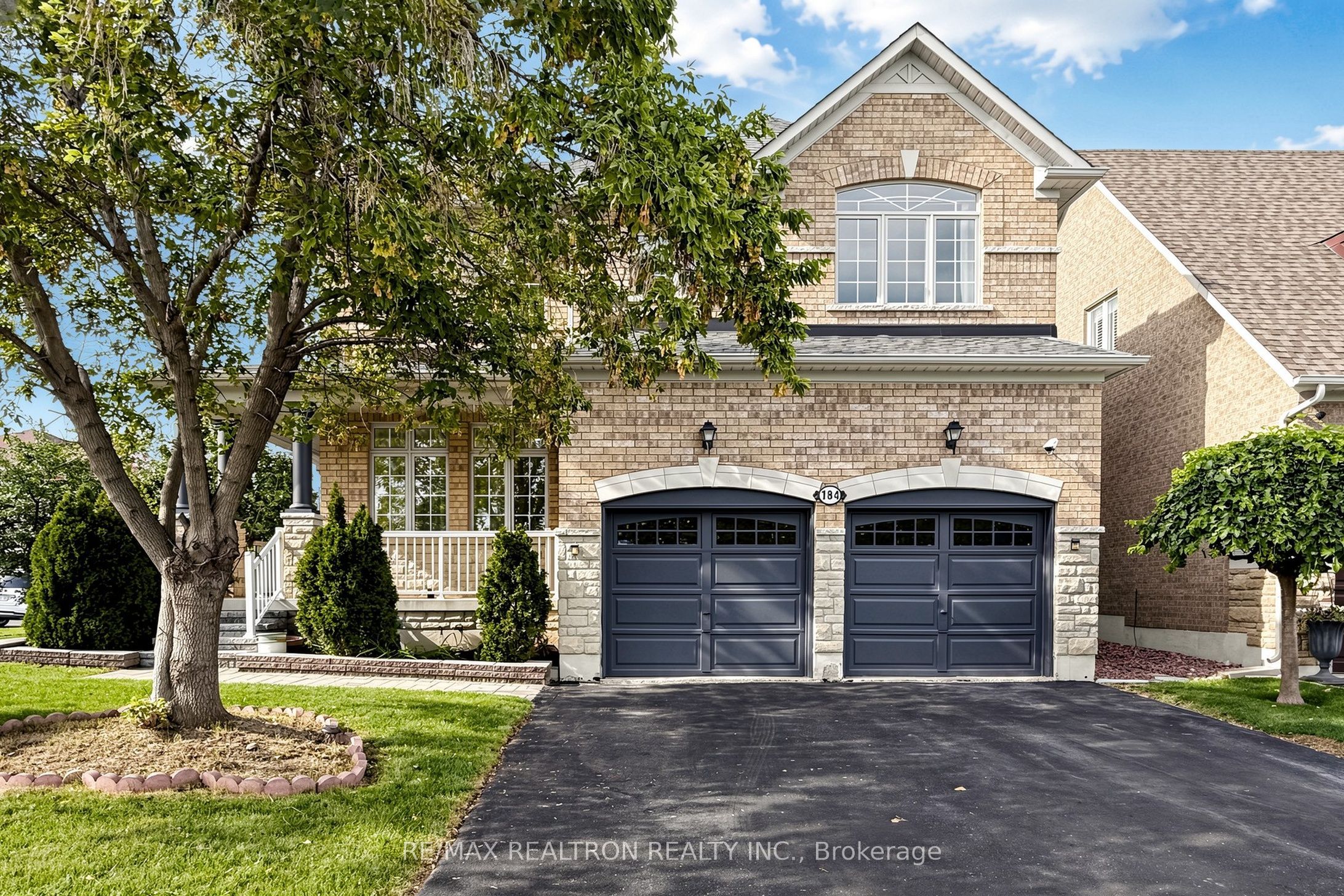 184 Ivy Glen Drive, Vaughan, ON L6A 0P1
