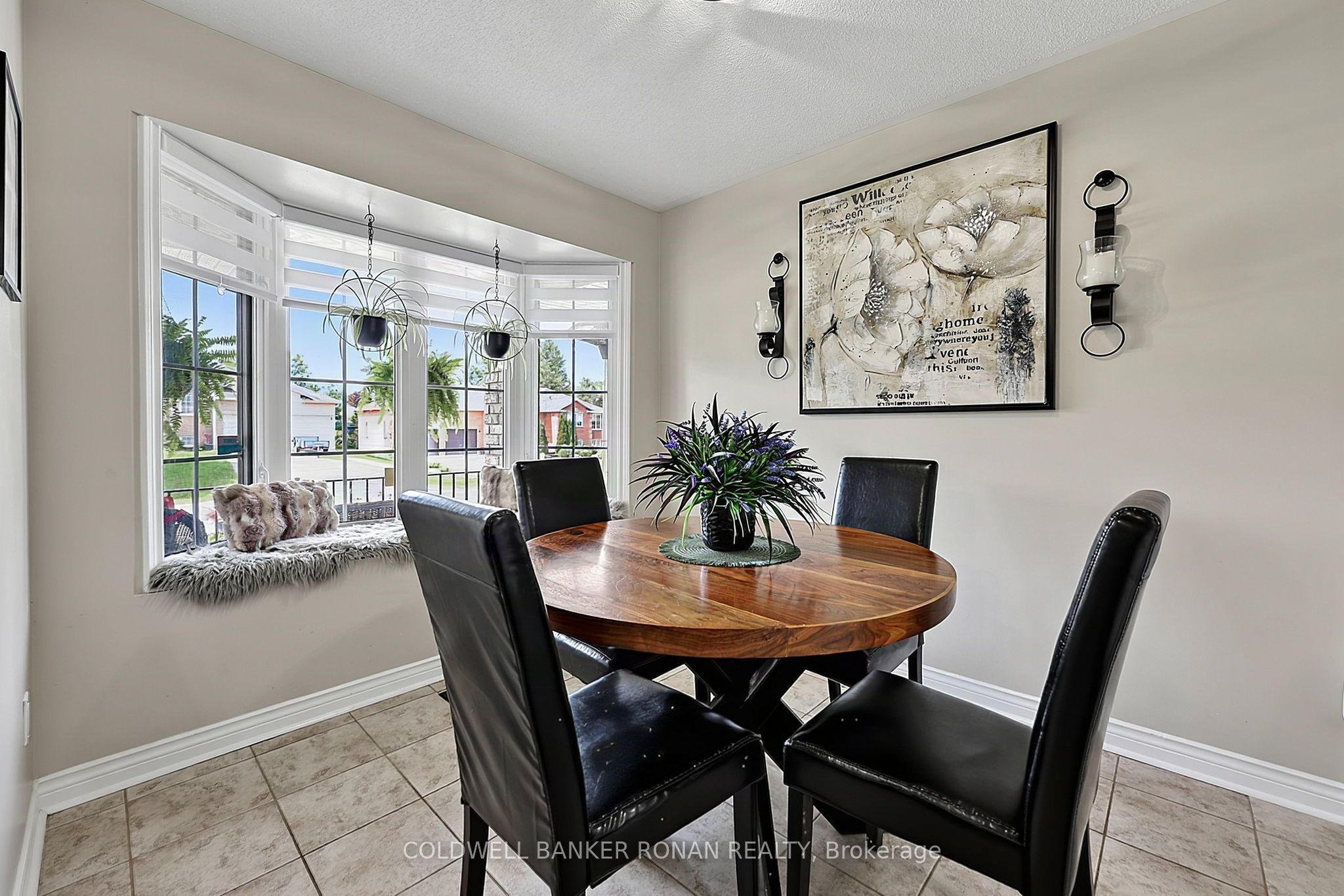 65 Burbank Circle, Adjala-Tosorontio, ON L0M 1J0 photo 5