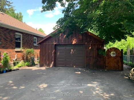77 Church Street S, New Tecumseth, ON L9R 1J4 photo 2