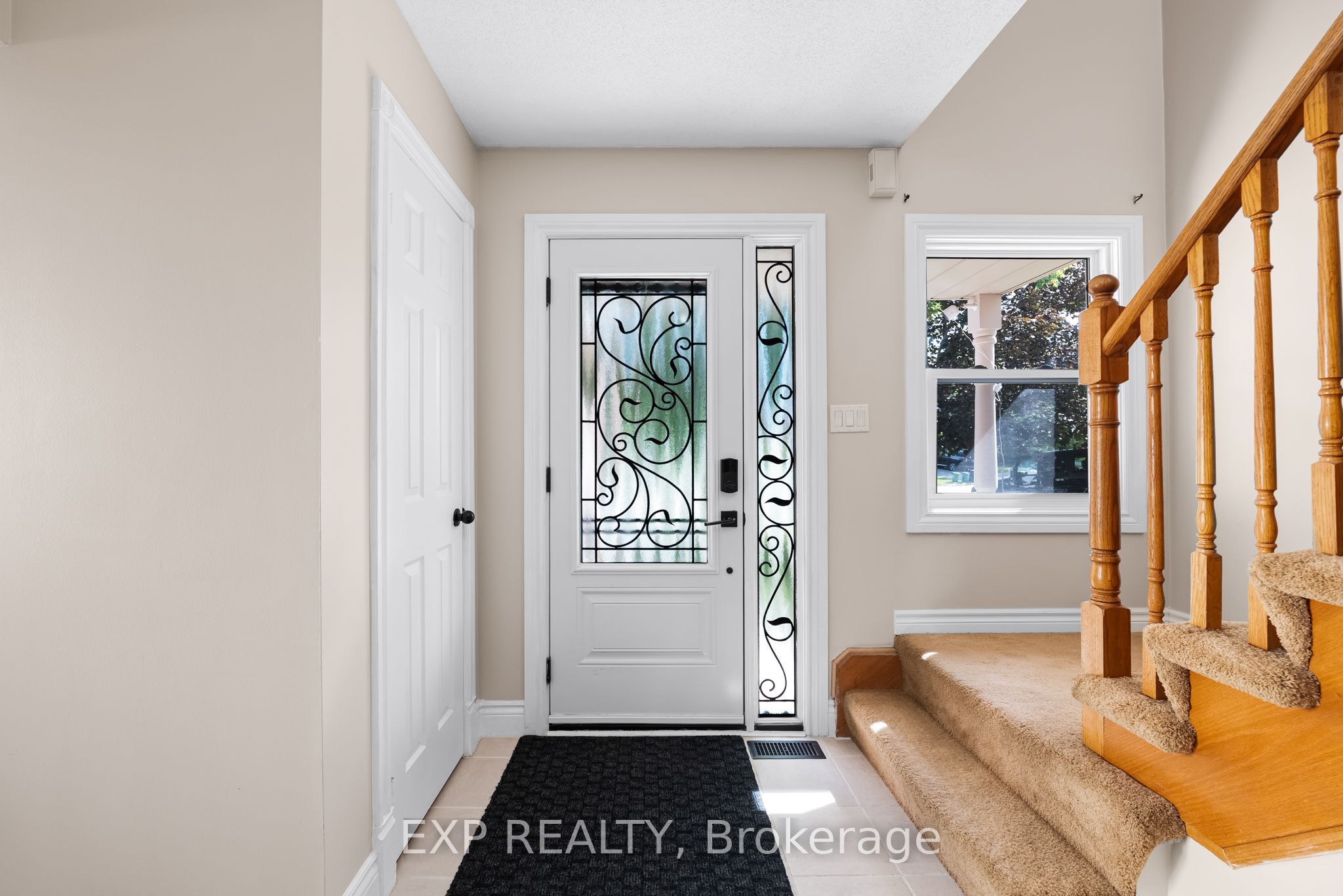 70 Natanya Boulevard, Georgina, ON L4P 3P7 photo 4