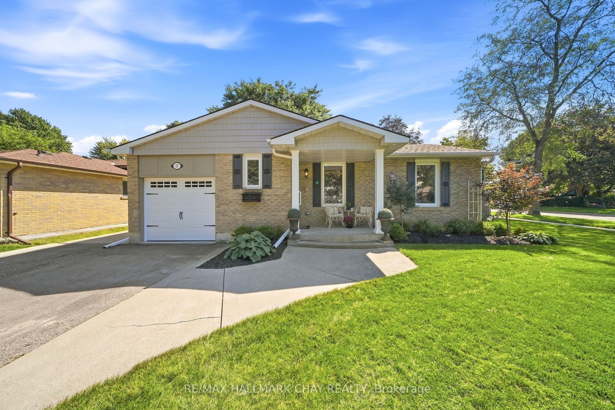 17 Stewart Street W, New Tecumseth, ON L0G 1A0 photo 3