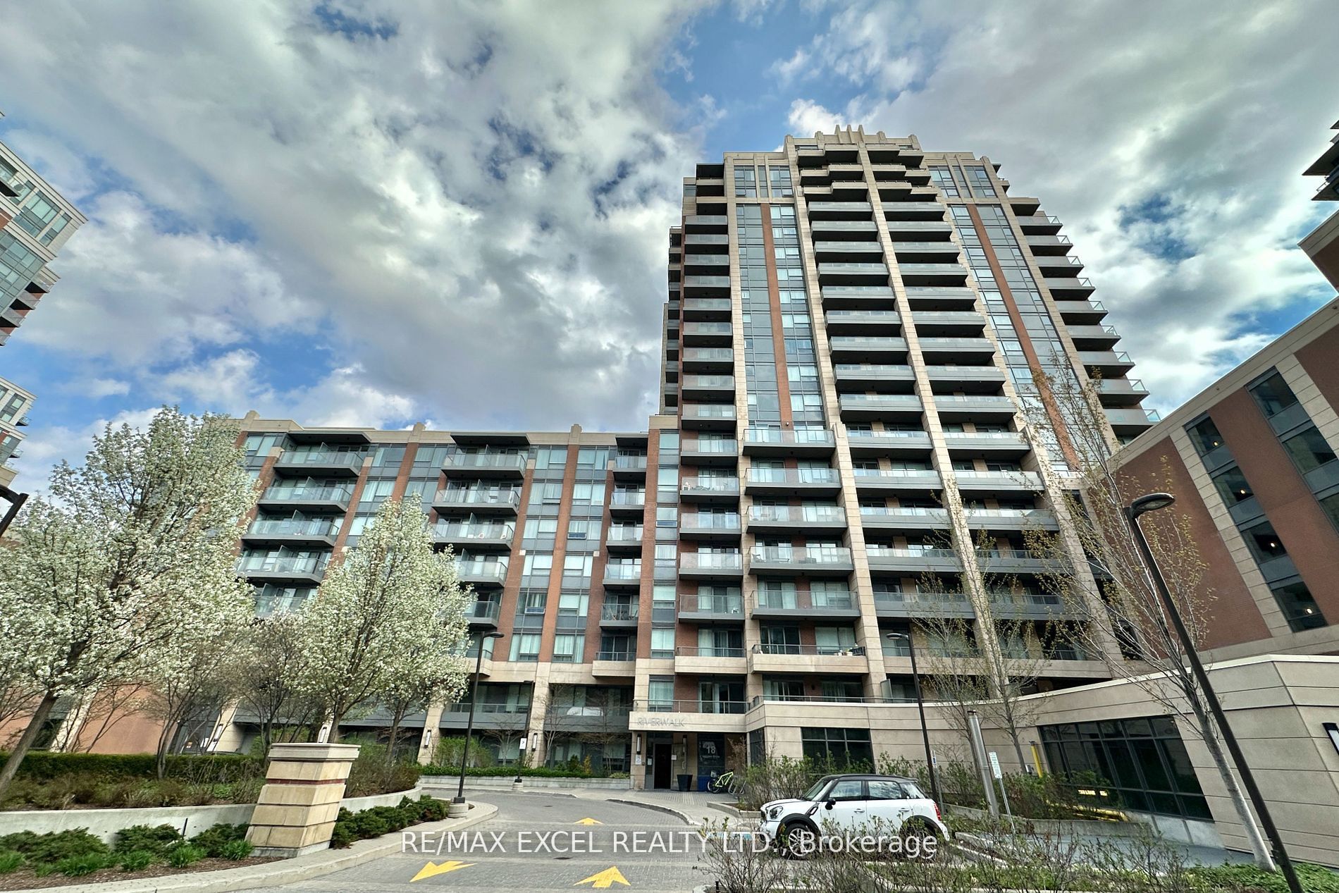 18 Uptown Drive 703, Markham, ON L3R 5M5 photo 4